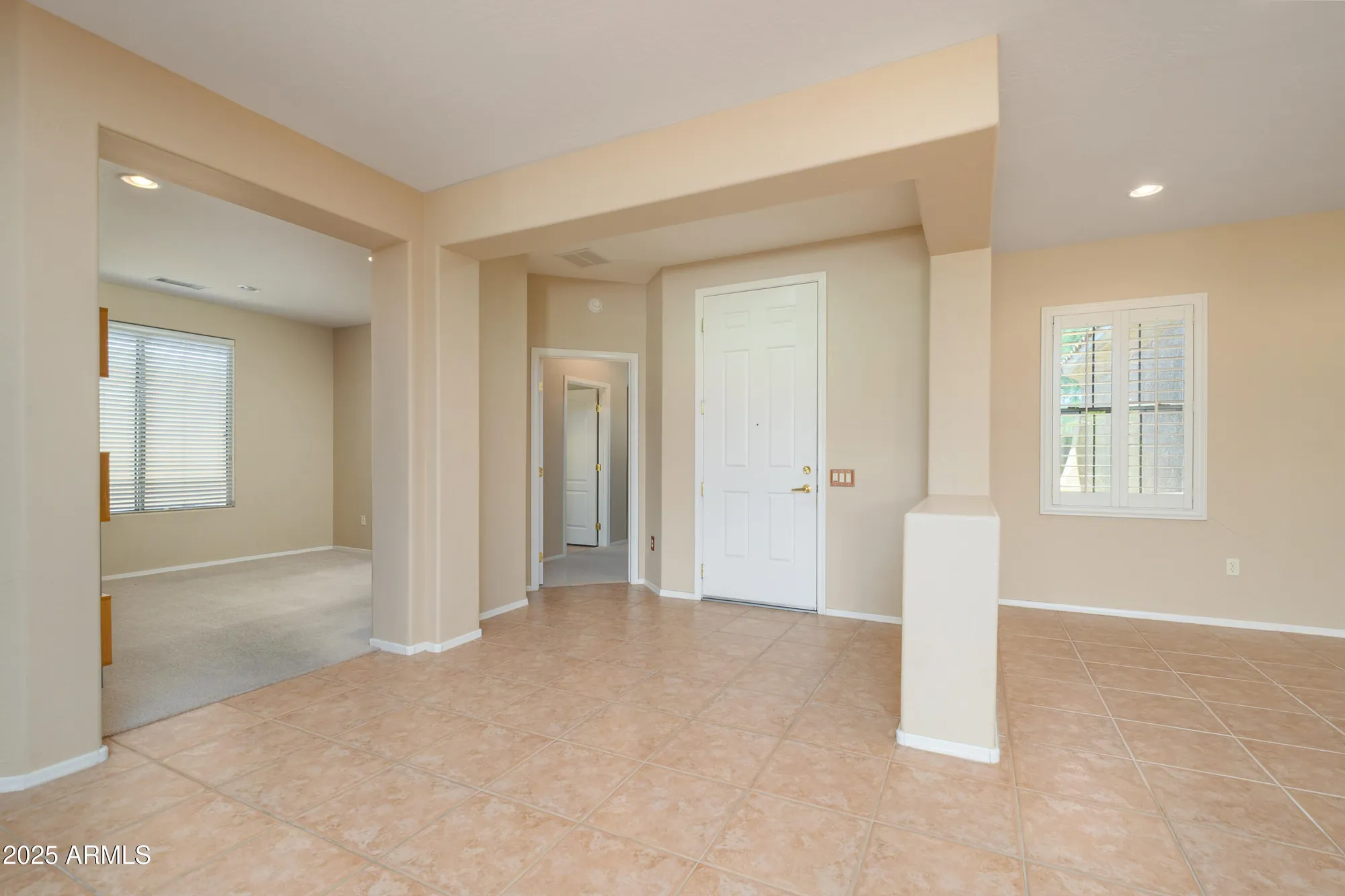 Property Slideshow image 2 of 39 | 19141 n tamarisk flower way, Surprise, AZ, 85387