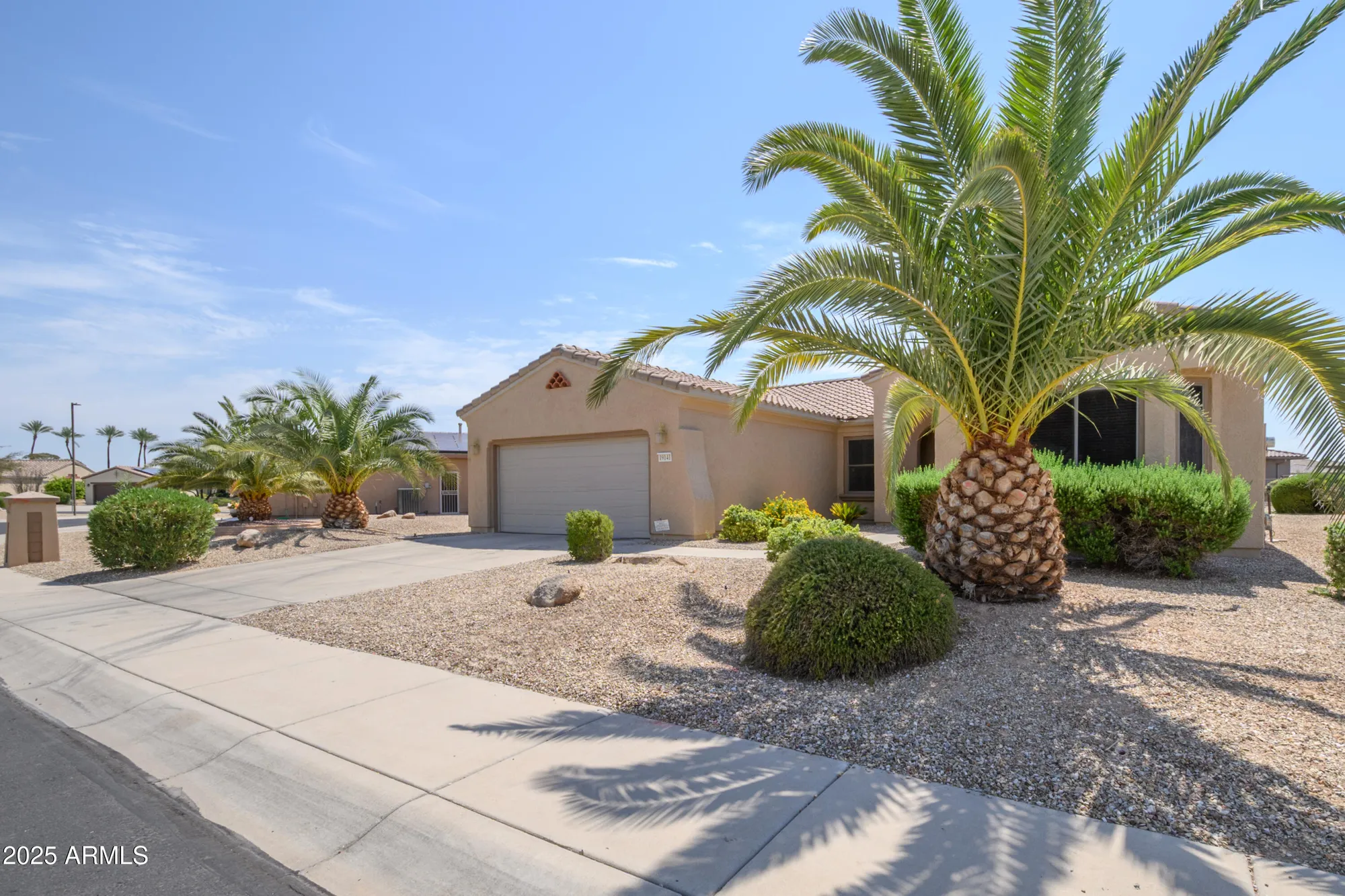 Property Slideshow image 37 of 39 | 19141 n tamarisk flower way, Surprise, AZ, 85387