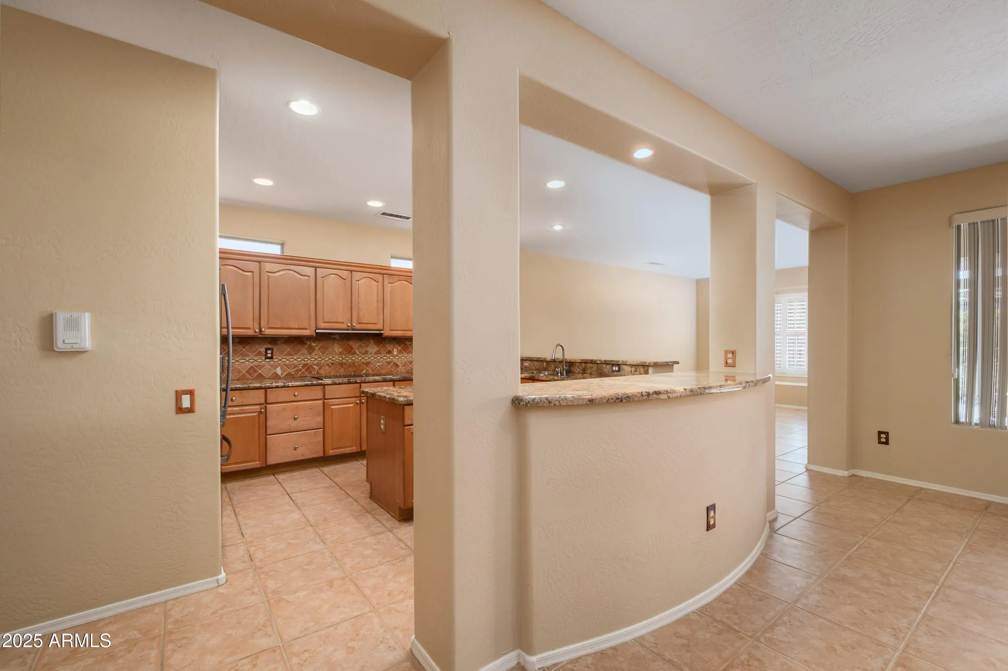Property Slideshow image 8 of 39 | 19141 n tamarisk flower way, Surprise, AZ, 85387