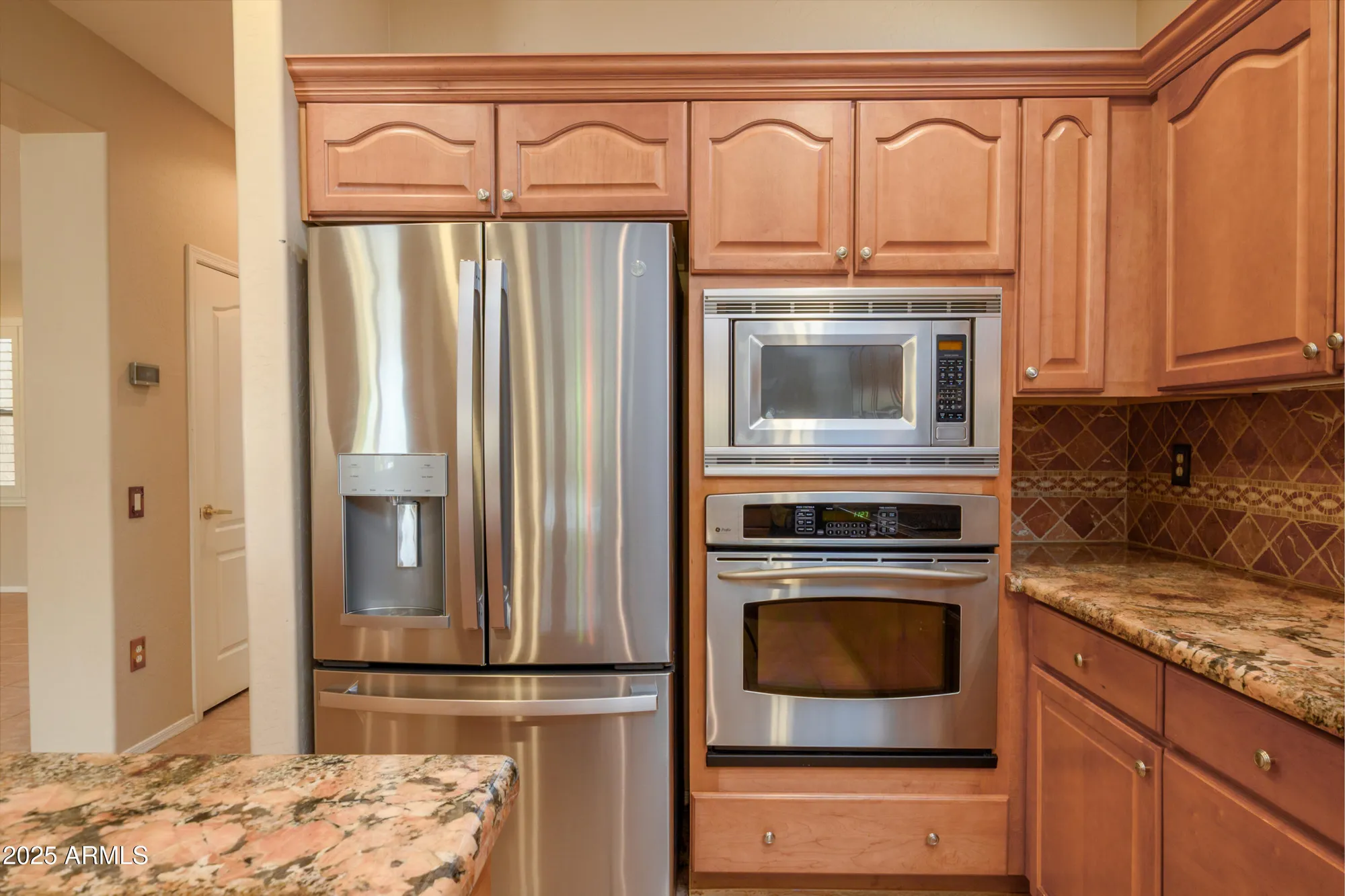 Property Slideshow image 15 of 39 | 19141 n tamarisk flower way, Surprise, AZ, 85387