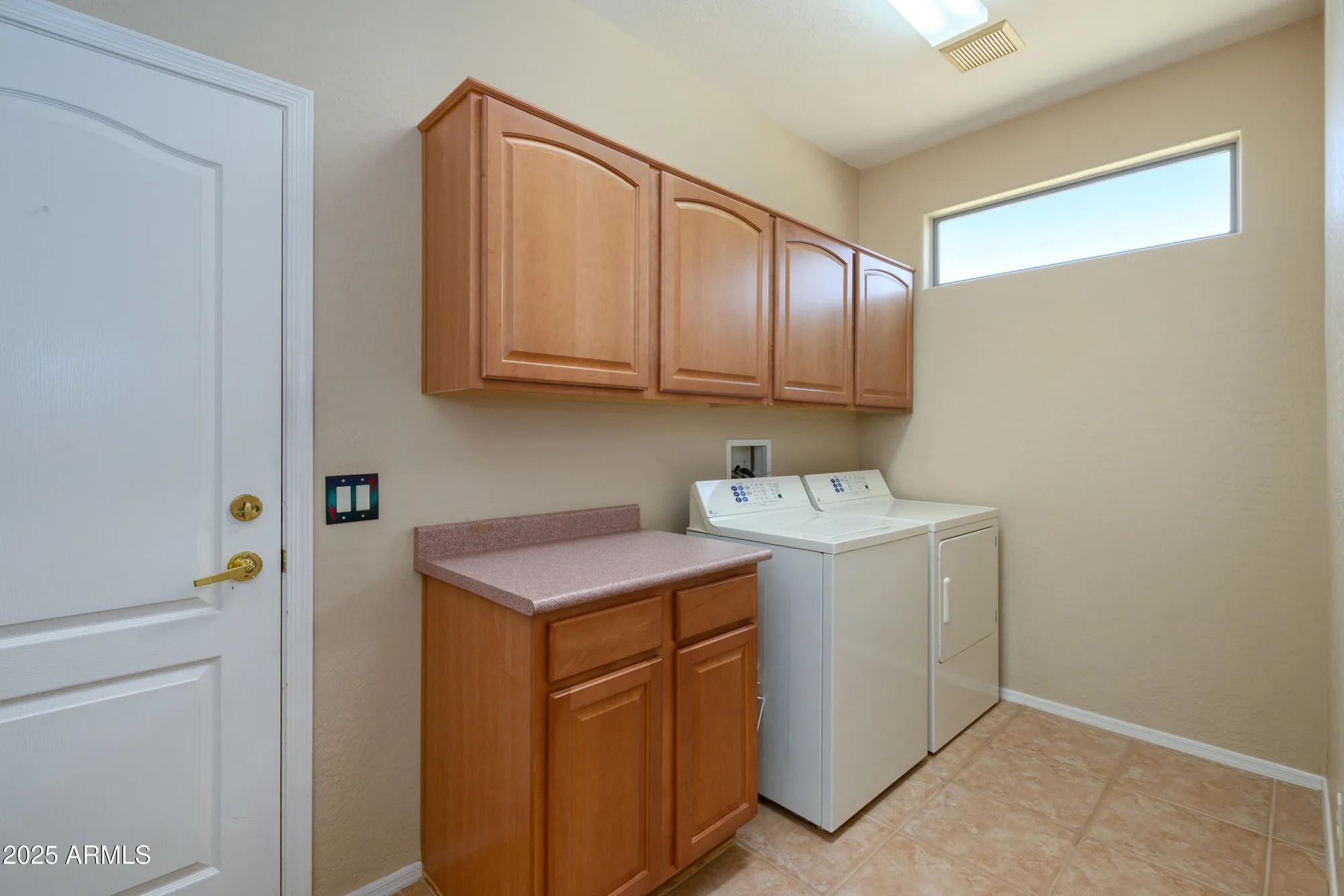 Property Slideshow image 27 of 39 | 19141 n tamarisk flower way, Surprise, AZ, 85387