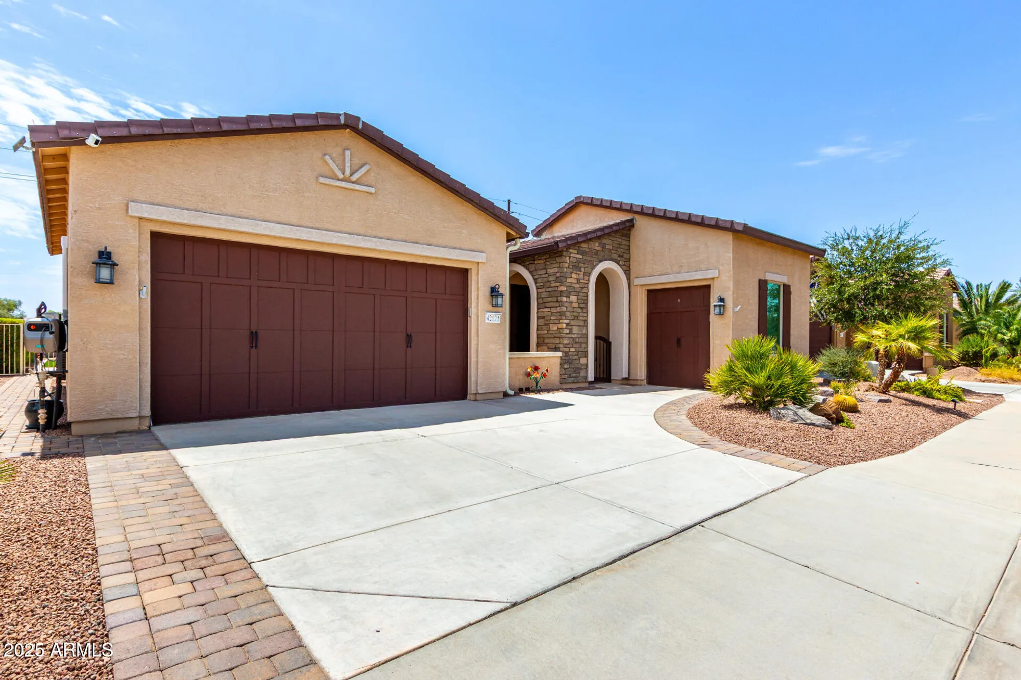 Property Slideshow image 2 of 35 | 42175 w cribbage rd, Maricopa, AZ, 85138