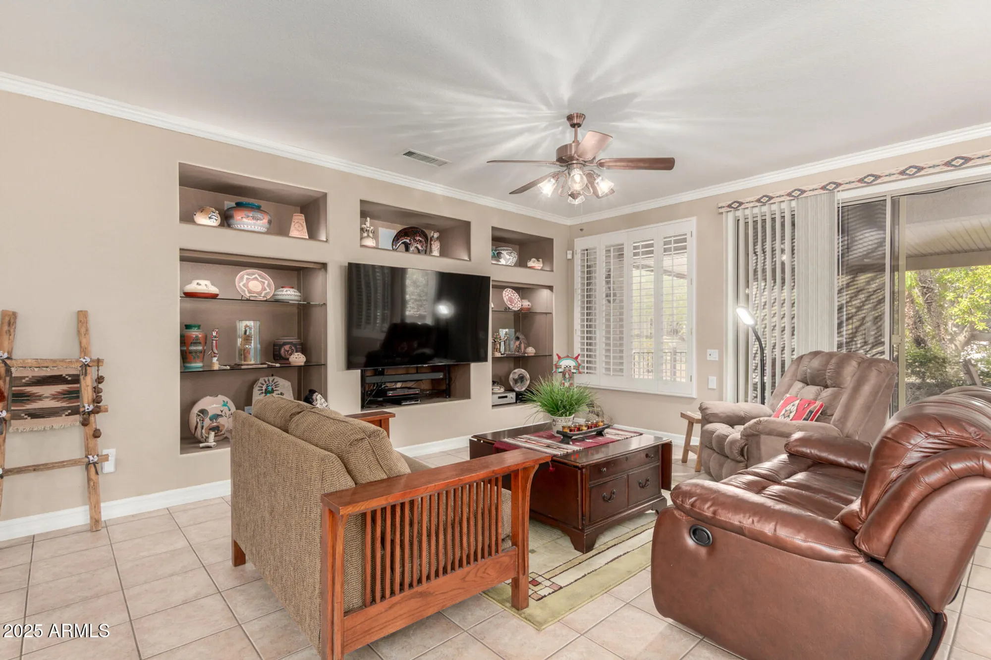 Property Slideshow image 15 of 37 | 18321 n kokopelli ct, Surprise, AZ, 85374