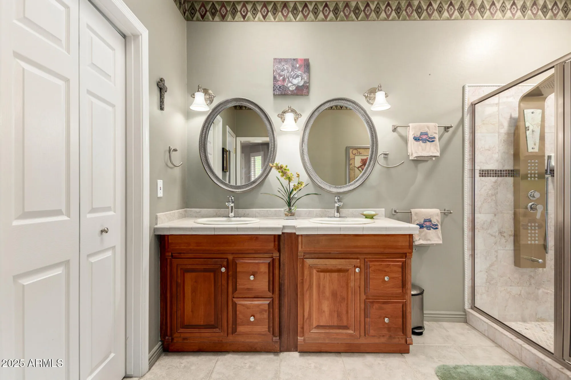 Property Slideshow image 20 of 37 | 18321 n kokopelli ct, Surprise, AZ, 85374