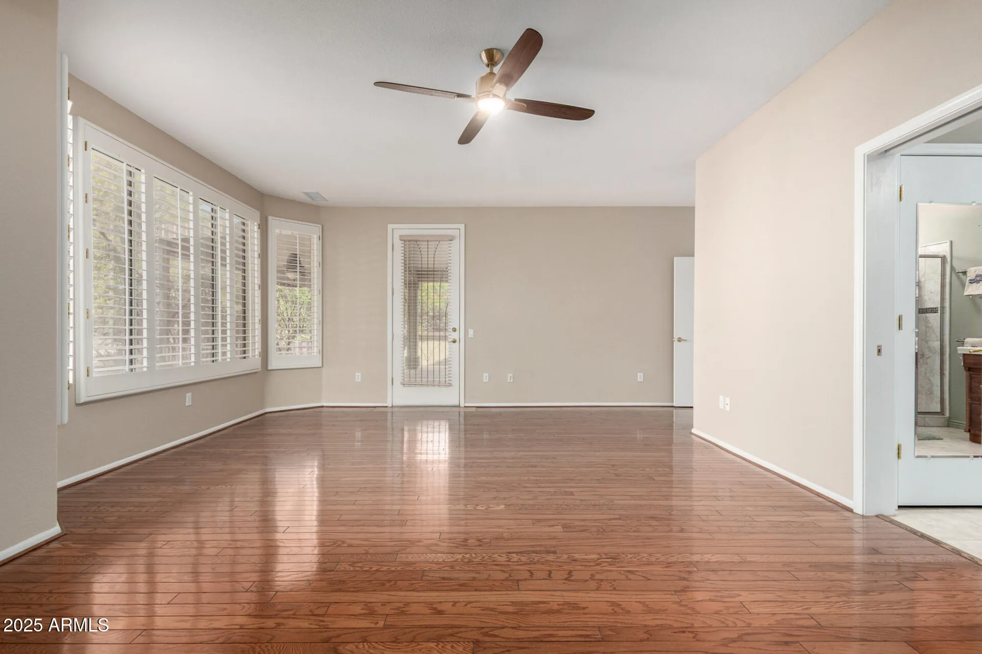 Property Slideshow image 19 of 37 | 18321 n kokopelli ct, Surprise, AZ, 85374