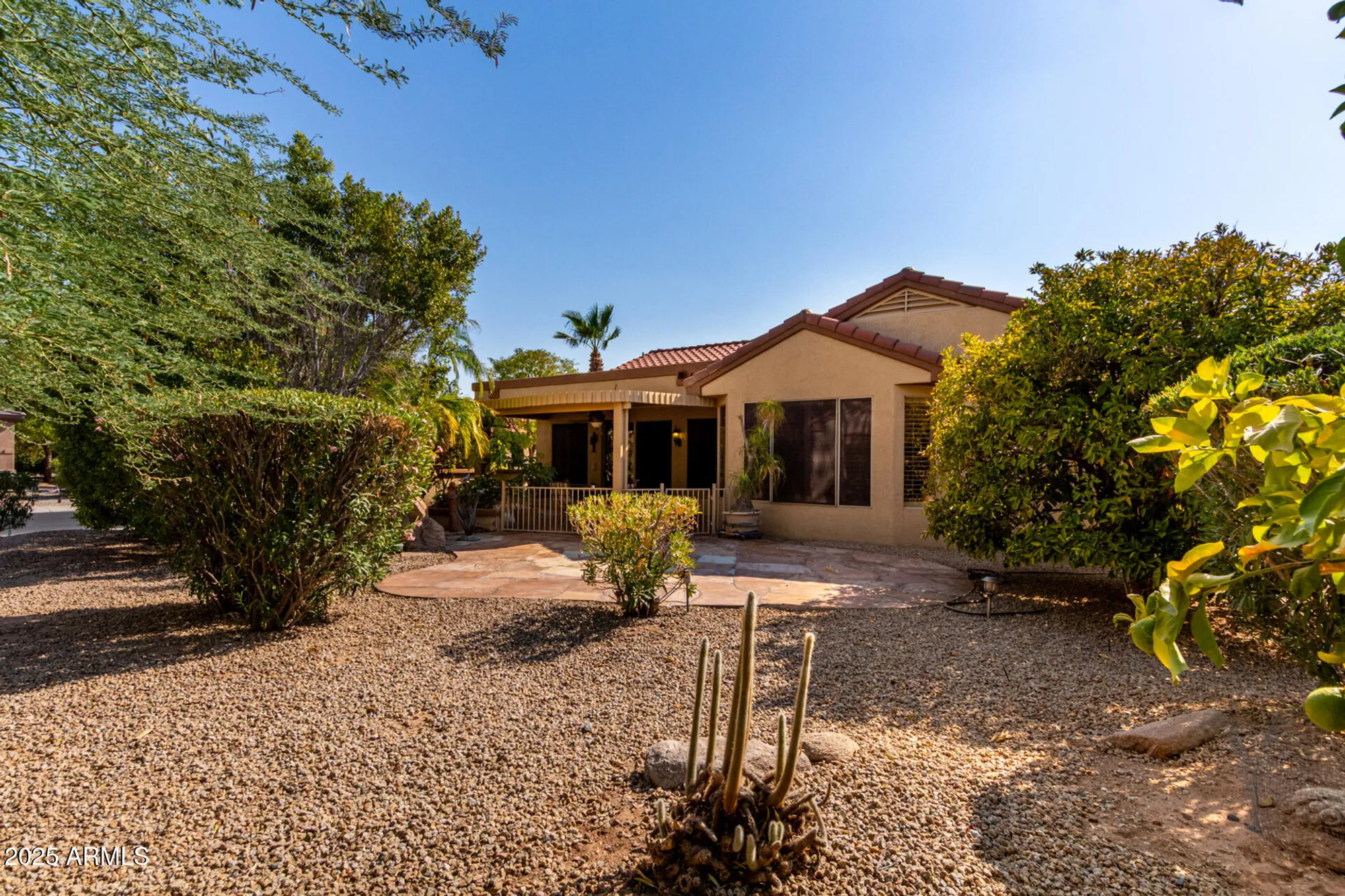 Property Slideshow image 28 of 37 | 18321 n kokopelli ct, Surprise, AZ, 85374