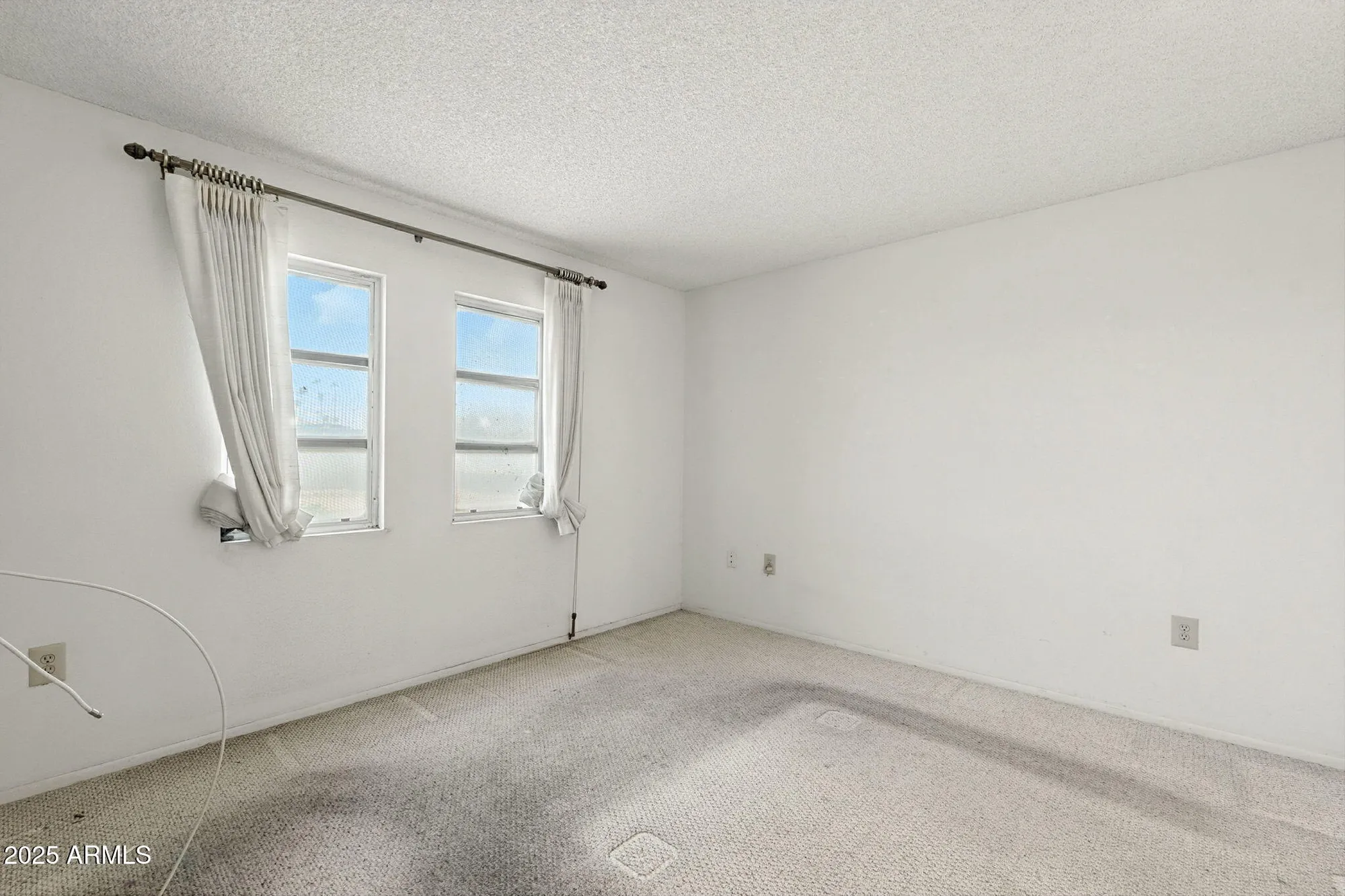 Property Slideshow image 24 of 35 | 10072 w lancaster dr, Sun City, AZ, 85351