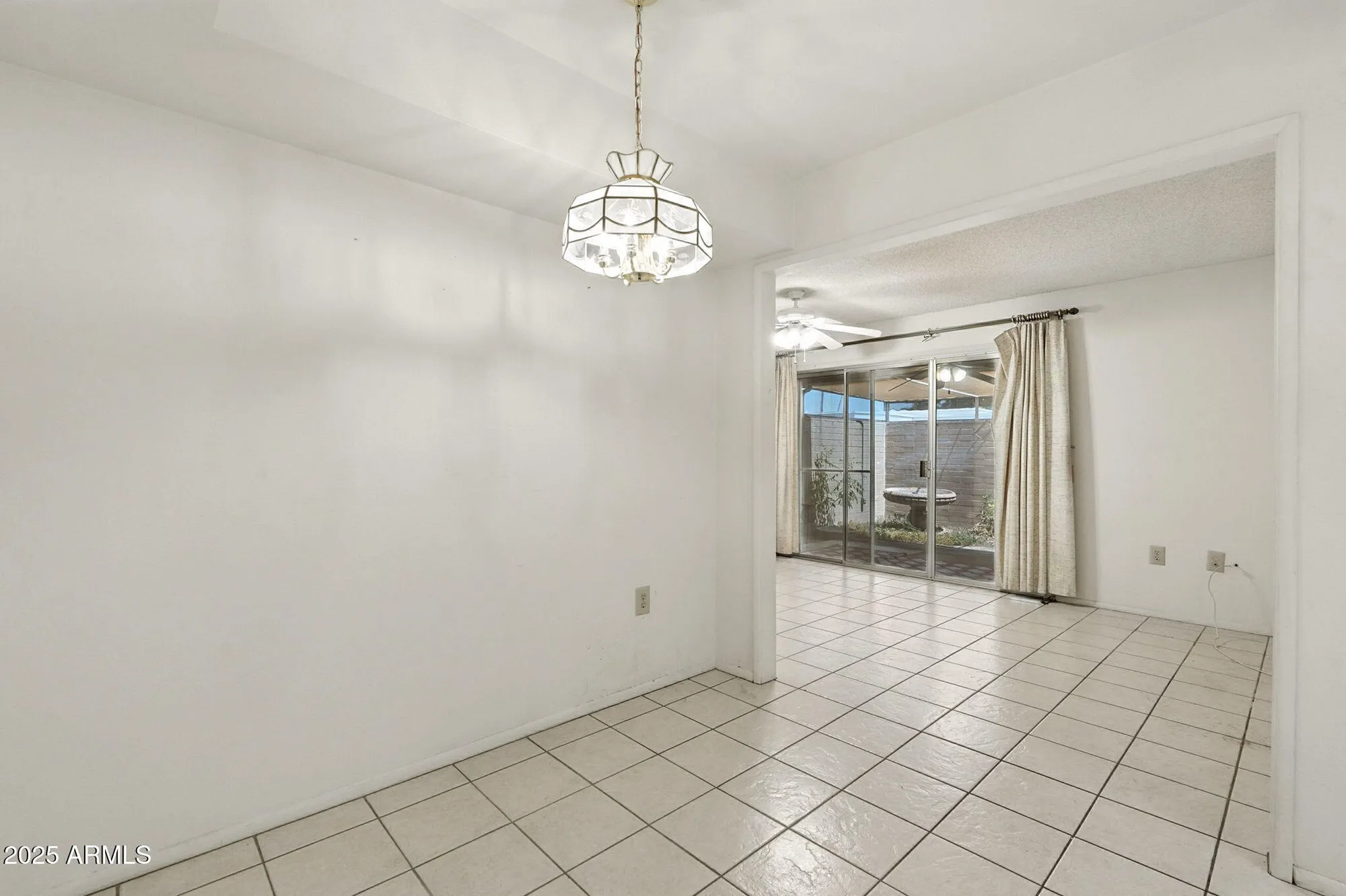 Property Slideshow image 16 of 35 | 10072 w lancaster dr, Sun City, AZ, 85351