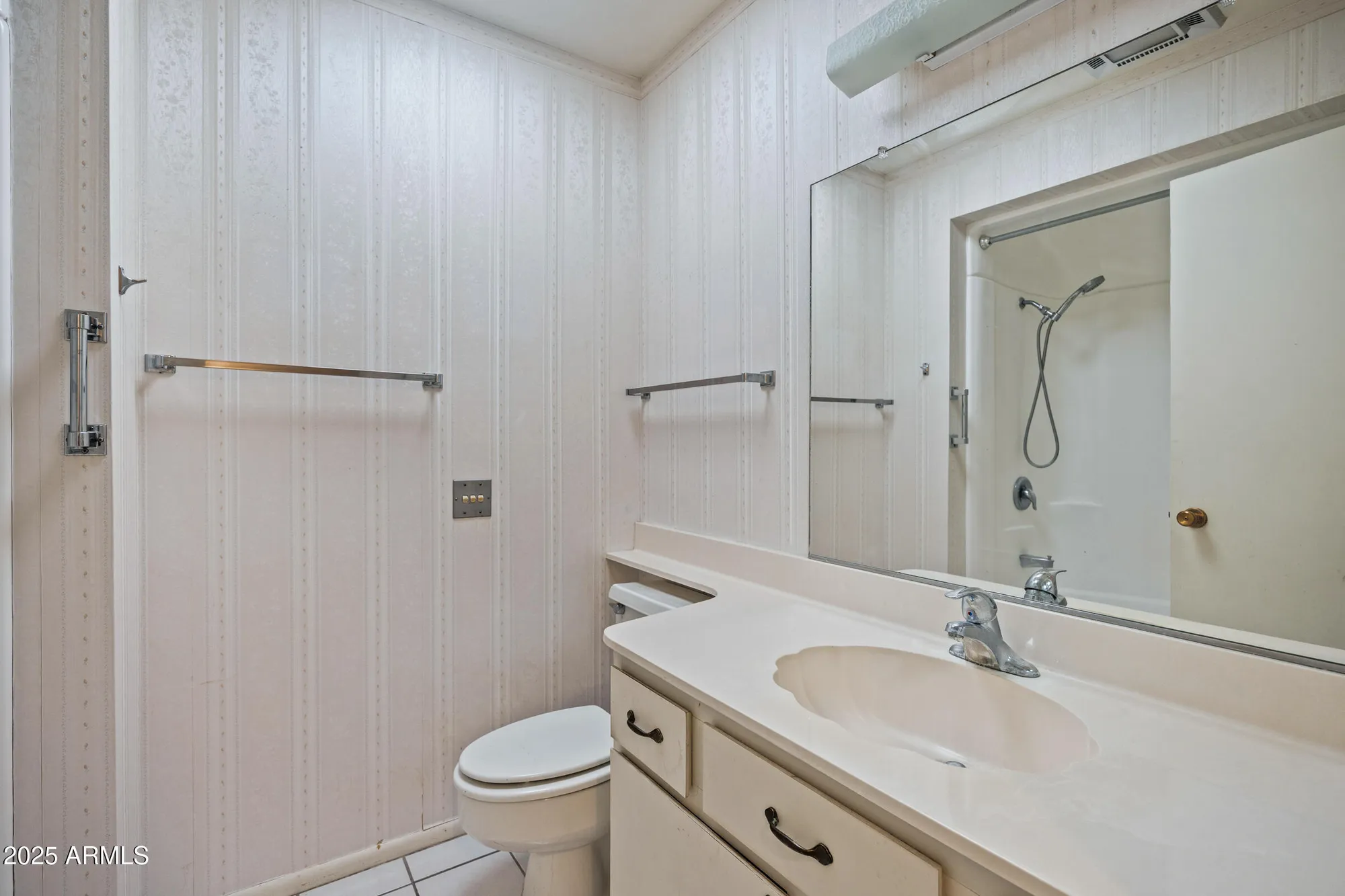 Property Slideshow image 12 of 26 | 11041 w pleasant valley rd, Sun City, AZ, 85351