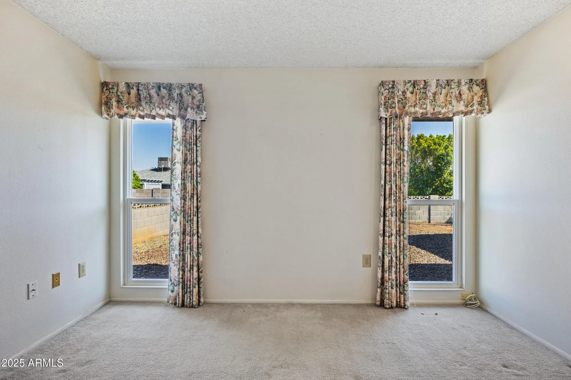 Property Slideshow image 20 of 26 | 11041 w pleasant valley rd, Sun City, AZ, 85351