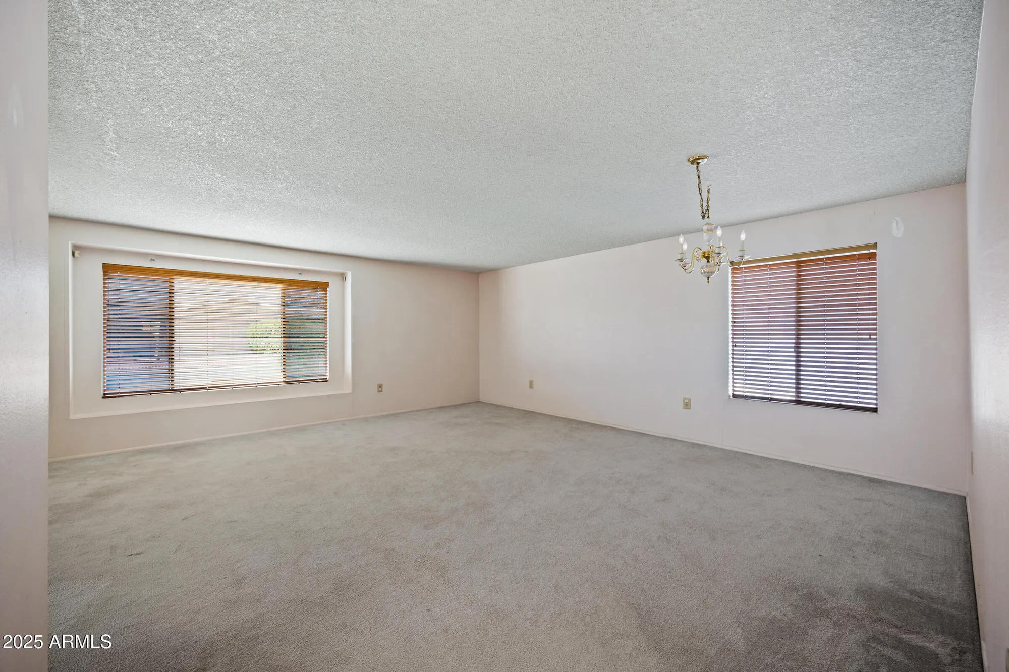 Property Slideshow image 26 of 26 | 11041 w pleasant valley rd, Sun City, AZ, 85351