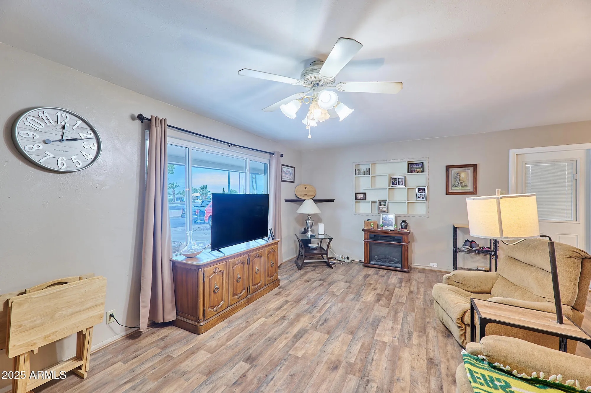 Property Slideshow image 4 of 28 | 5410 e university dr, Mesa, AZ, 85205