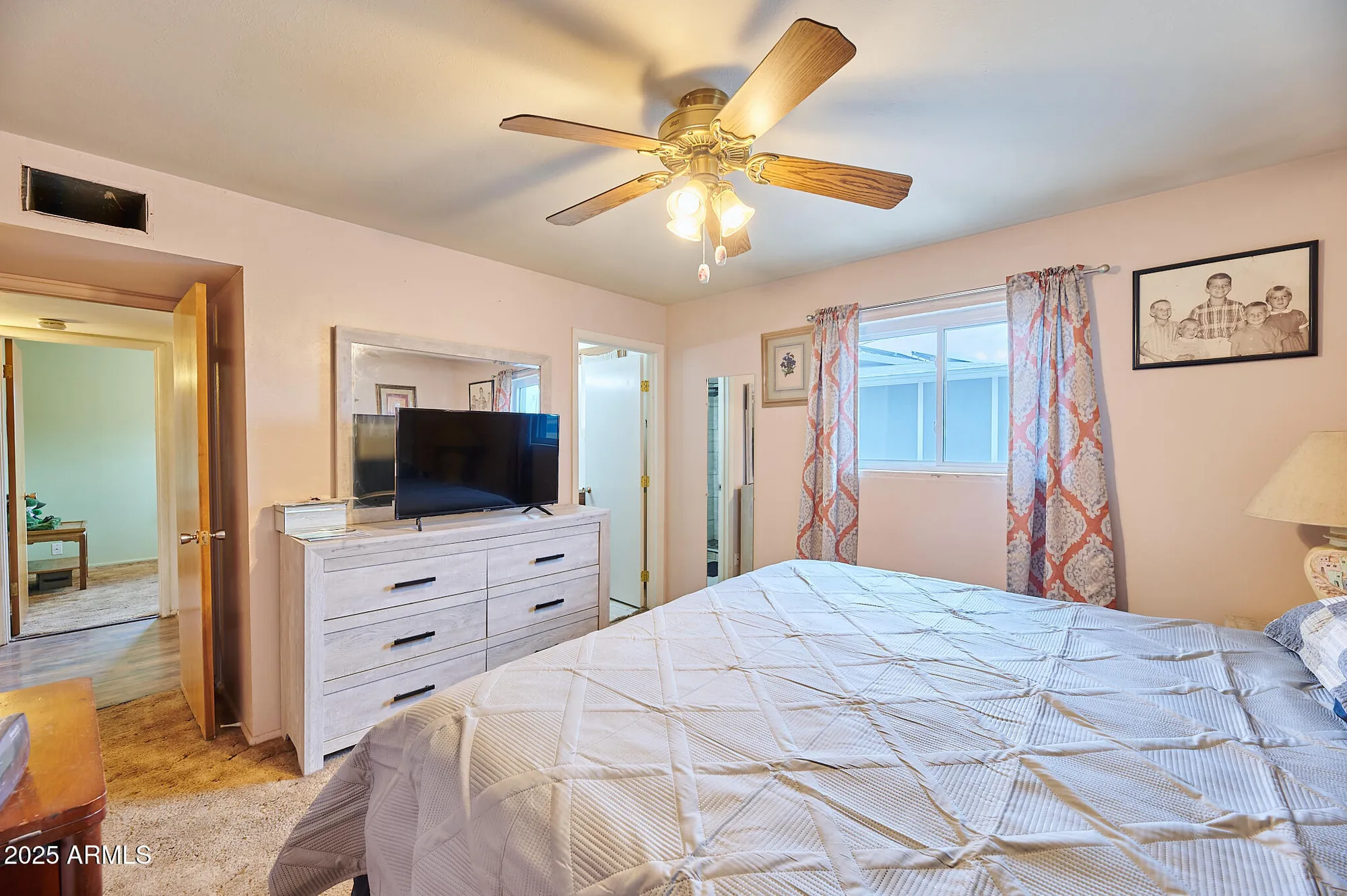 Property Slideshow image 12 of 28 | 5410 e university dr, Mesa, AZ, 85205