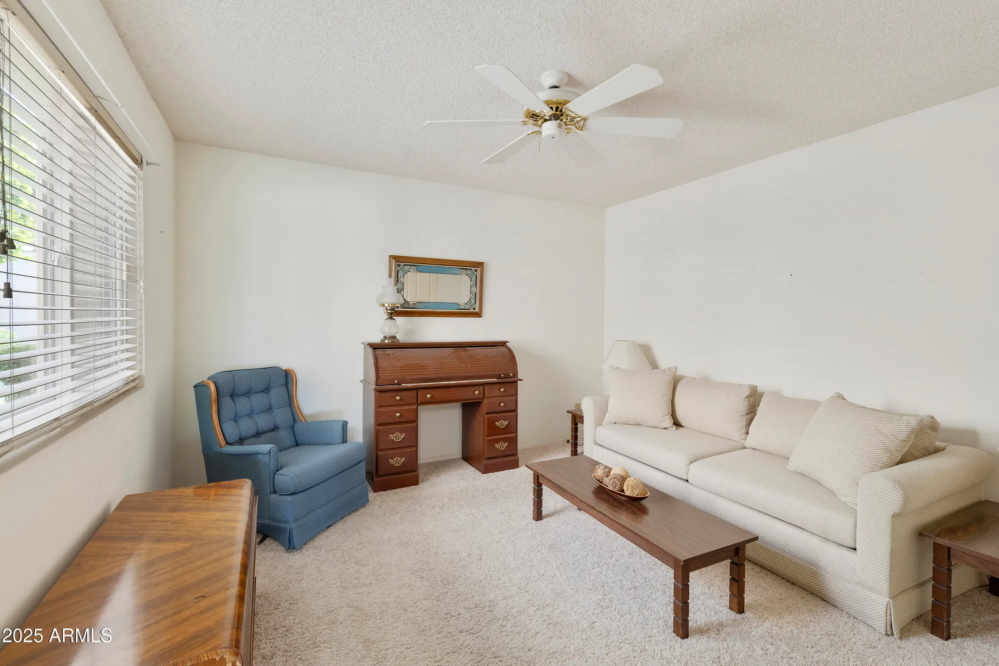 Property Slideshow image 10 of 52 | 718 s arrowwood way, Mesa, AZ, 85208