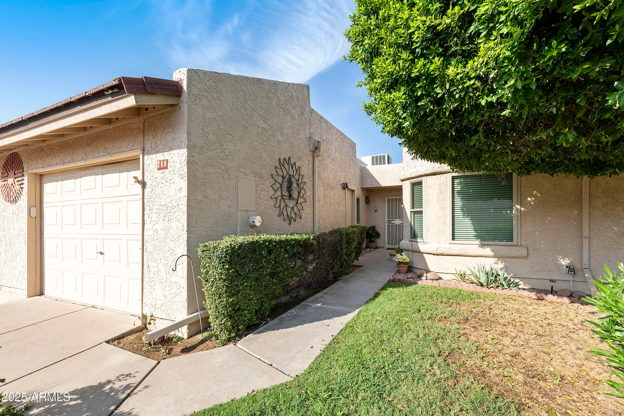 Property Slideshow image 23 of 52 | 718 s arrowwood way, Mesa, AZ, 85208