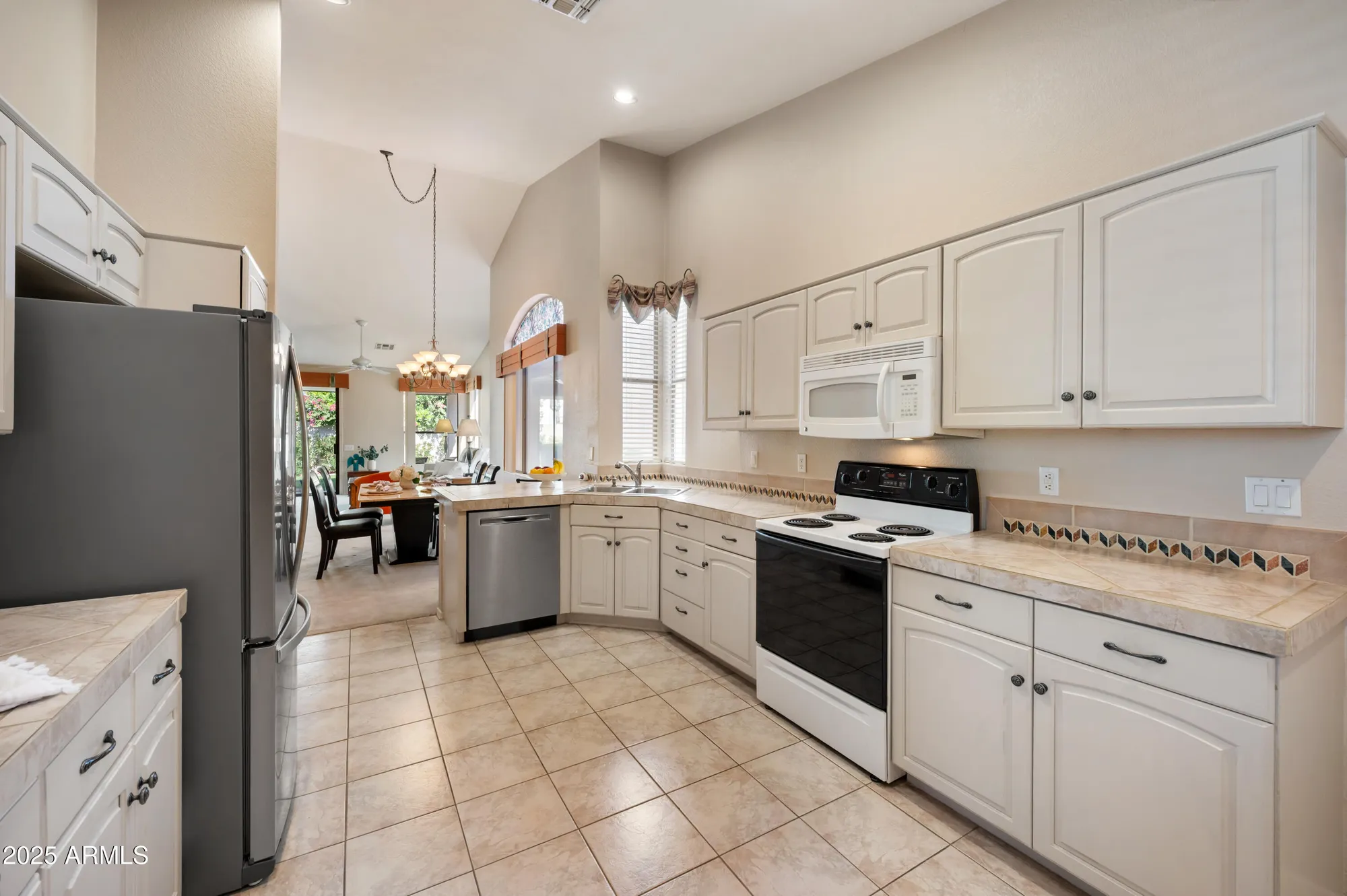 Property Slideshow image 9 of 39 | 23705 s vacation way, Sun Lakes, AZ, 85248