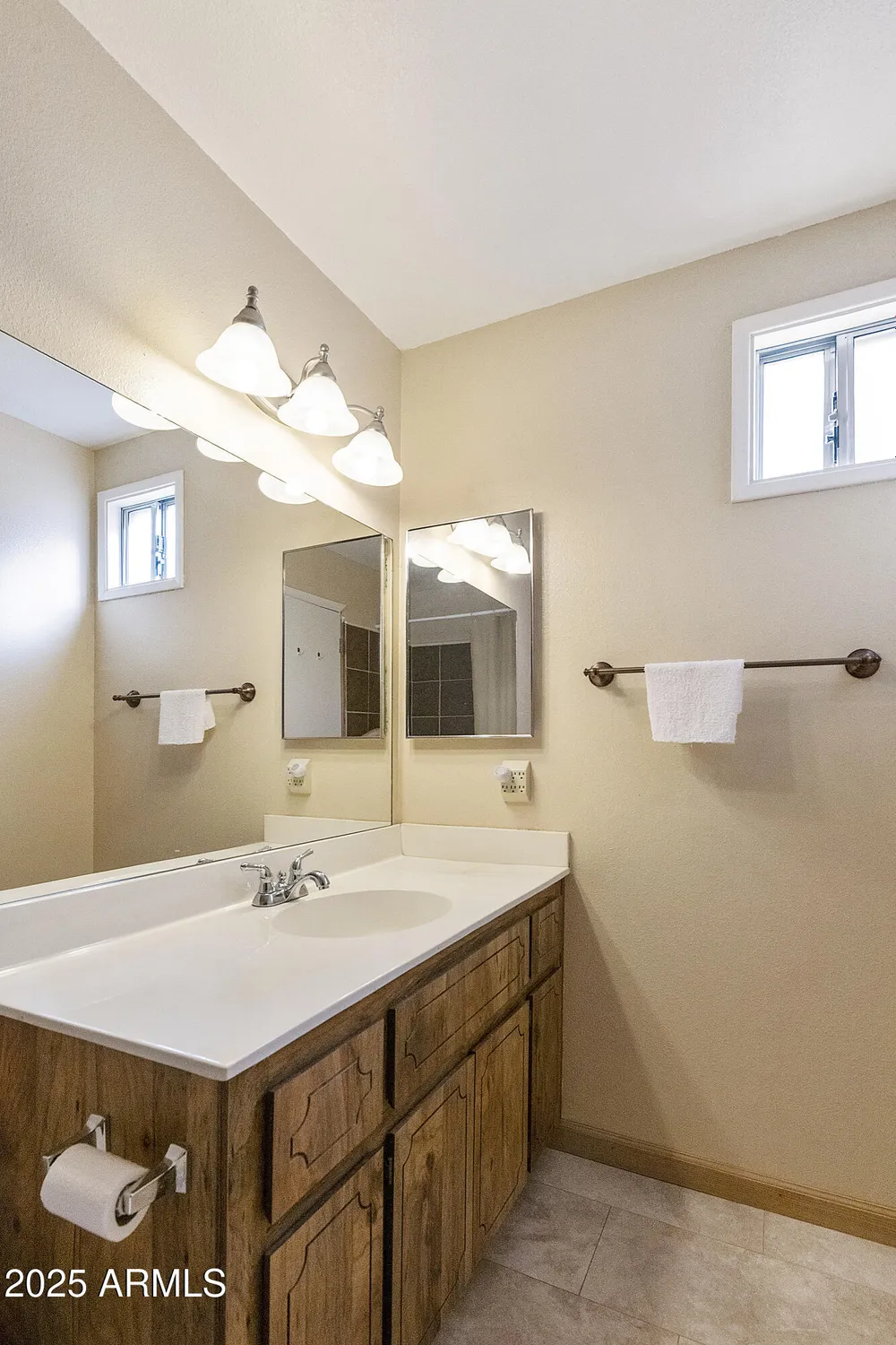 Property Slideshow image 11 of 42 | 1028 s 78th st, Mesa, AZ, 85208