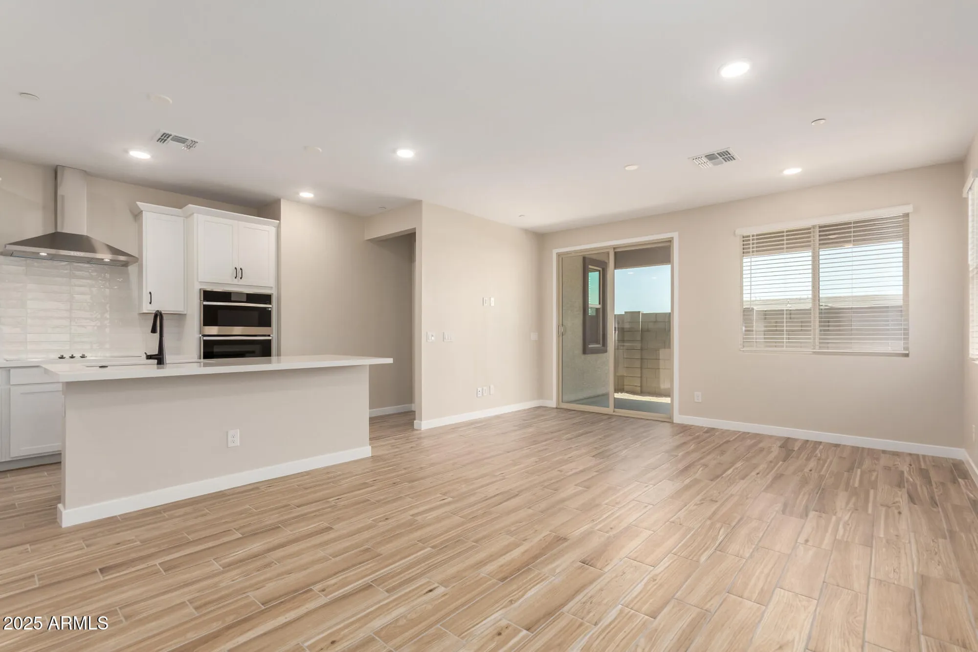 Property Slideshow image 6 of 27 | 5625 n 205th ln, Buckeye, AZ, 85396