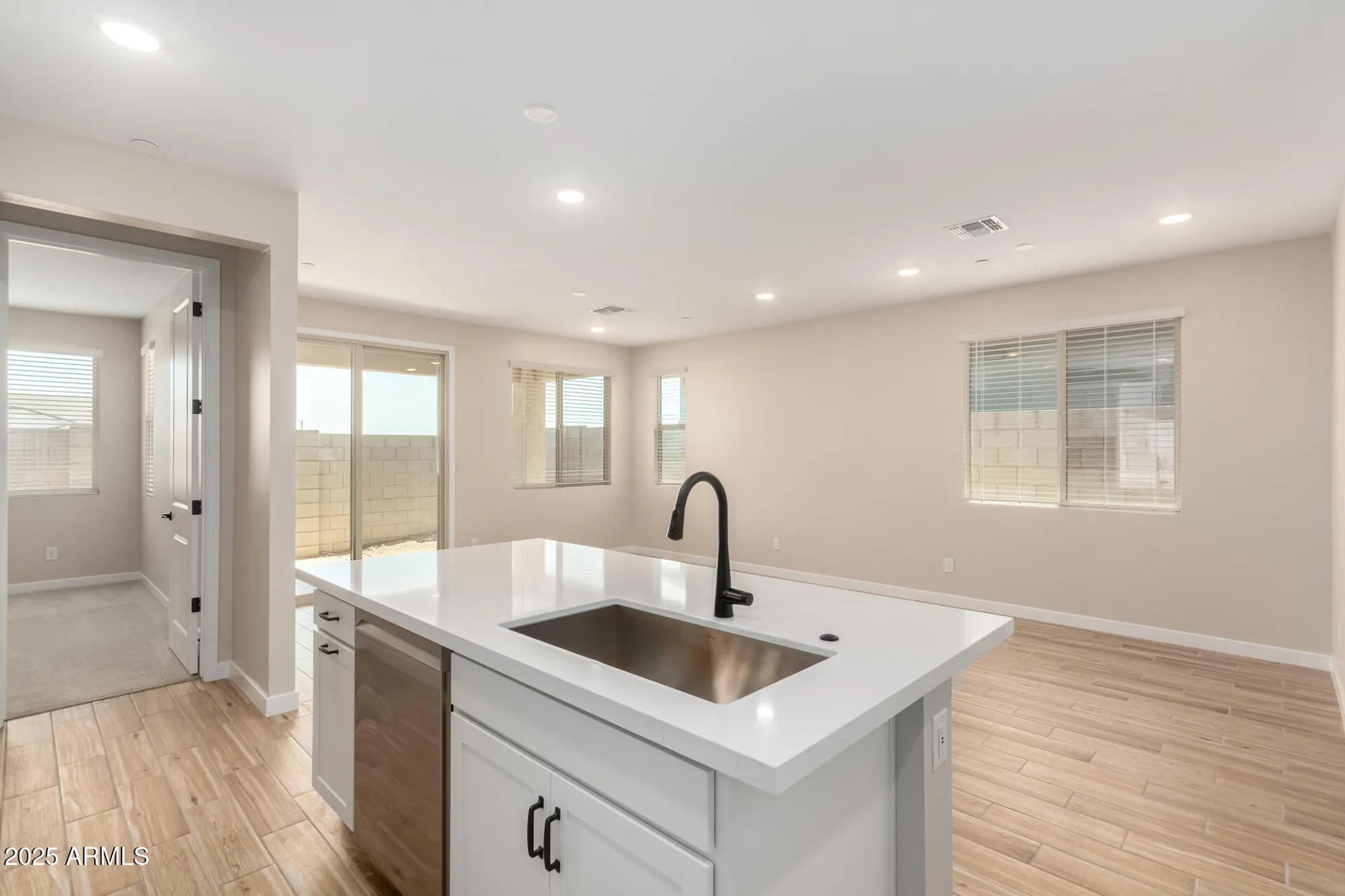 Property Slideshow image 12 of 27 | 5625 n 205th ln, Buckeye, AZ, 85396