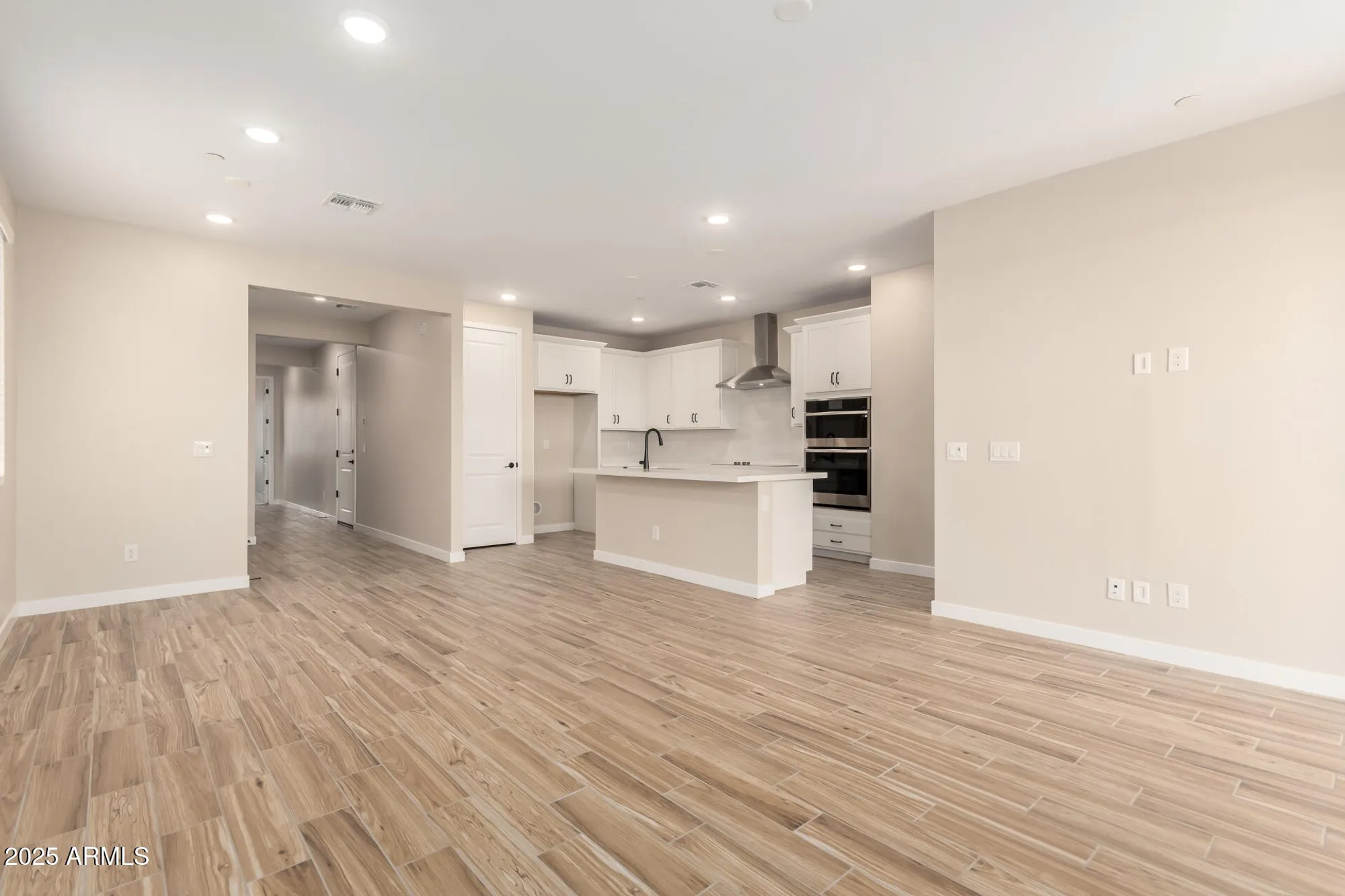 Property Slideshow image 9 of 27 | 5625 n 205th ln, Buckeye, AZ, 85396