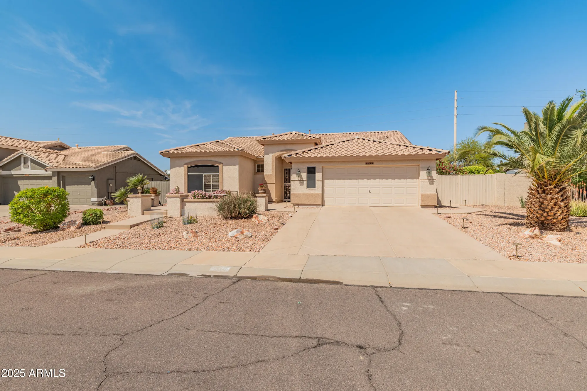 Property Slideshow image 8 of 51 | 8314 w escuda dr, Peoria, AZ, 85382