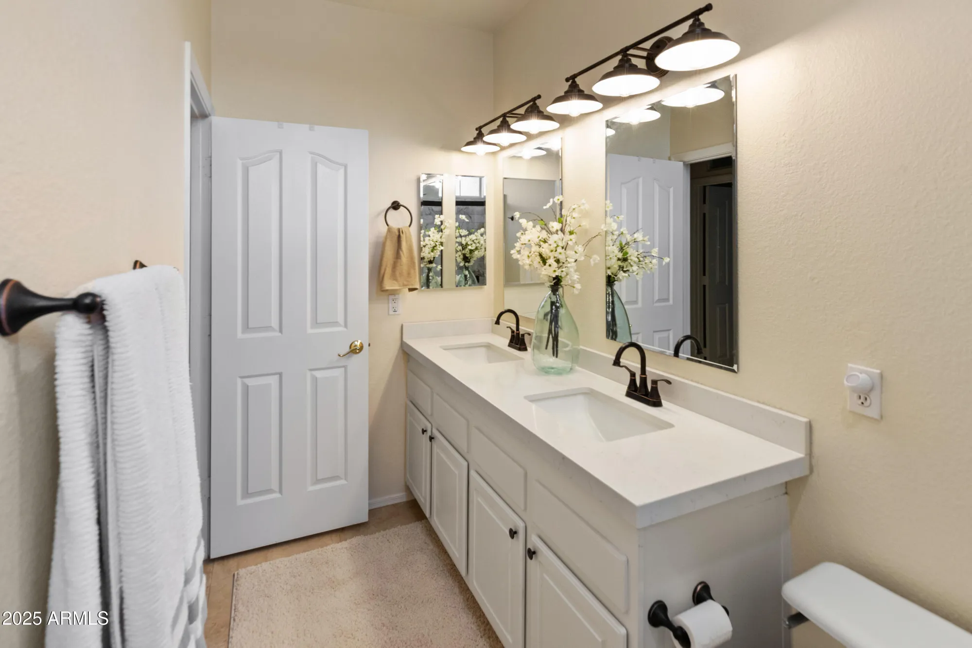 Property Slideshow image 30 of 51 | 8314 w escuda dr, Peoria, AZ, 85382