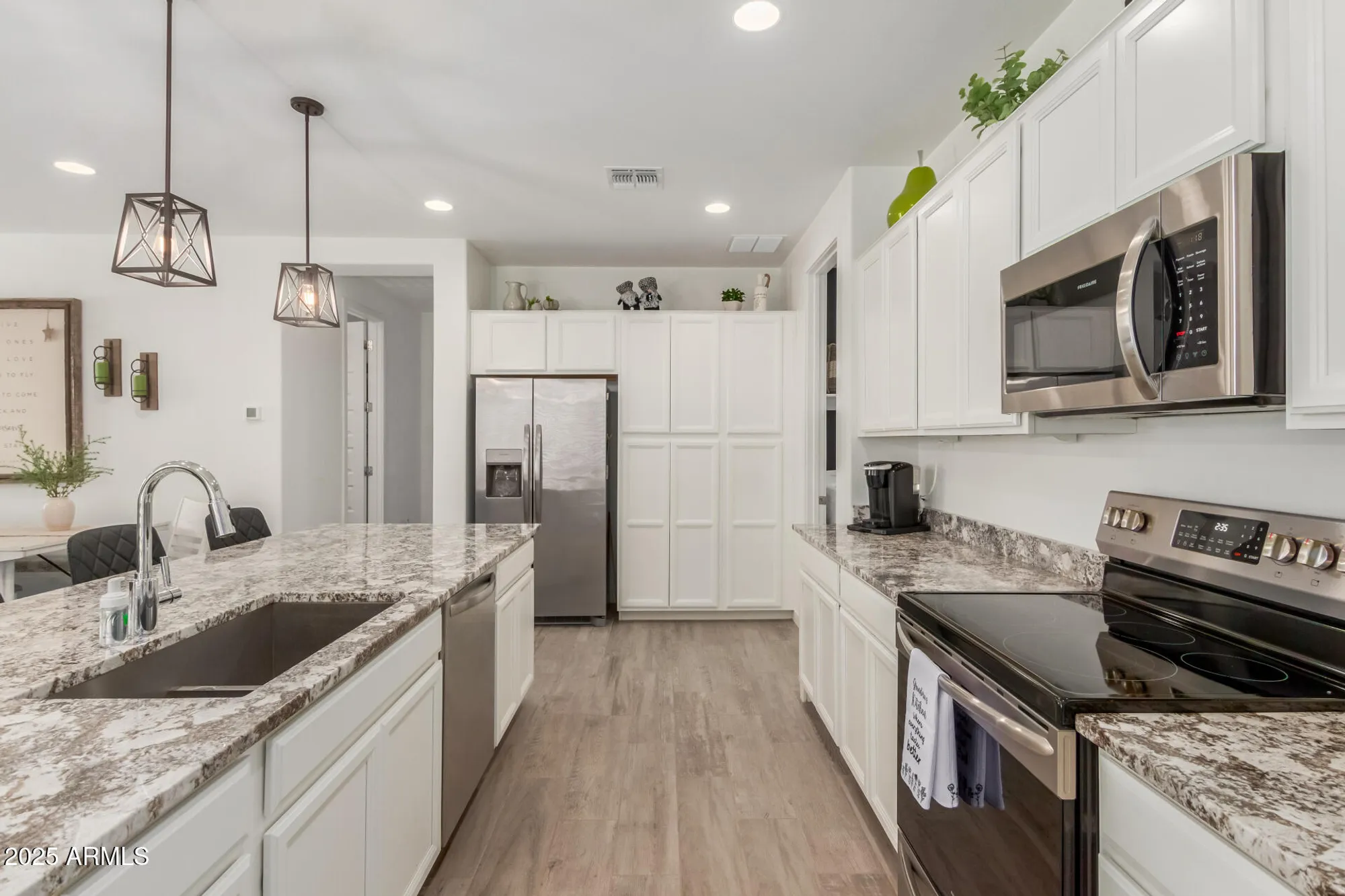 Property Slideshow image 9 of 34 | 24970 n 172nd ave, Surprise, AZ, 85387