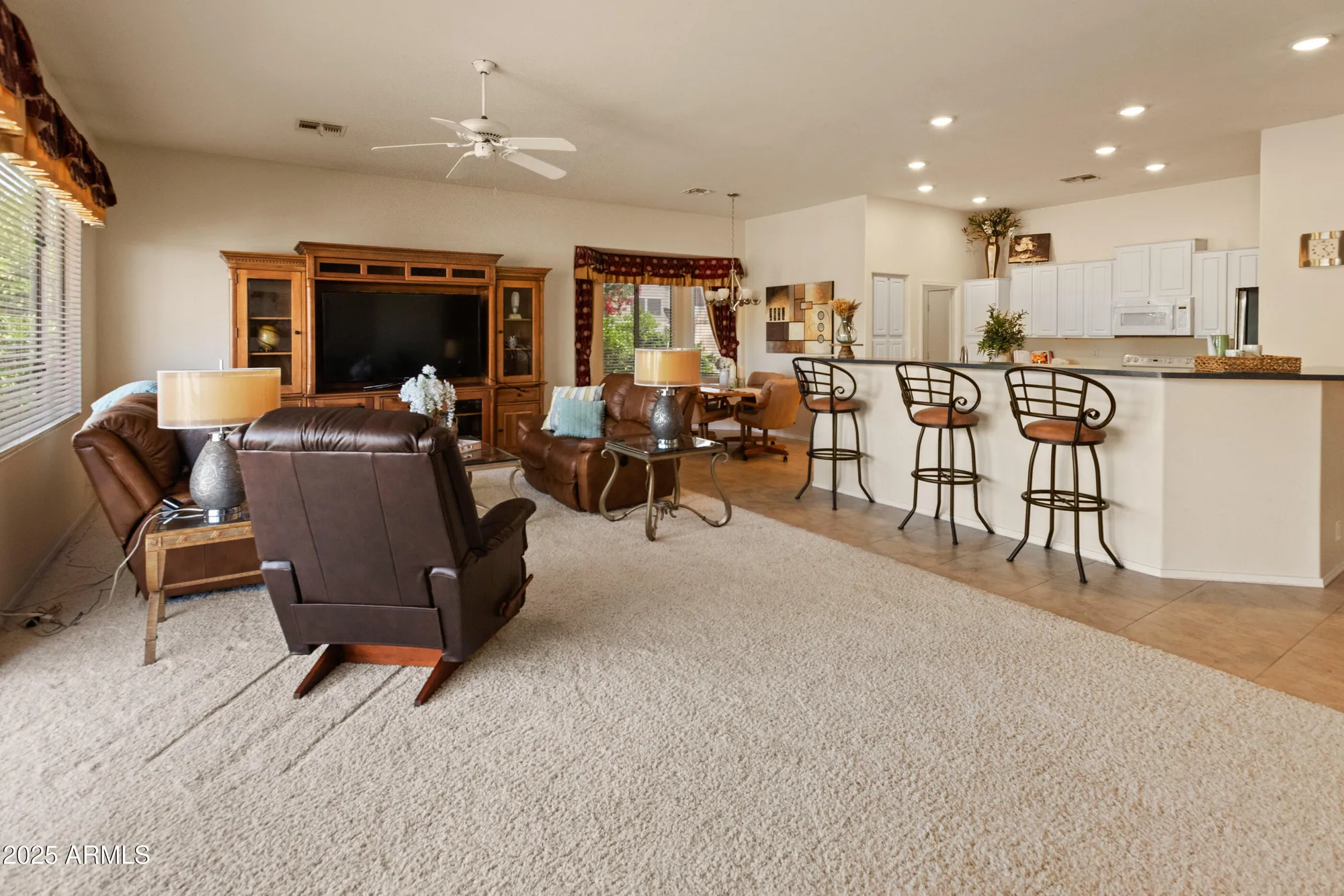 Property Slideshow image 17 of 51 | 8314 w escuda dr, Peoria, AZ, 85382