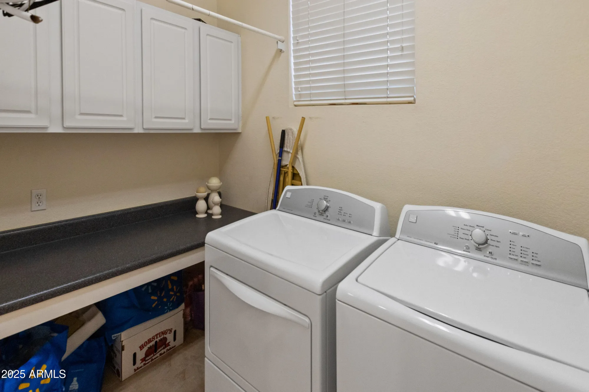 Property Slideshow image 26 of 51 | 8314 w escuda dr, Peoria, AZ, 85382