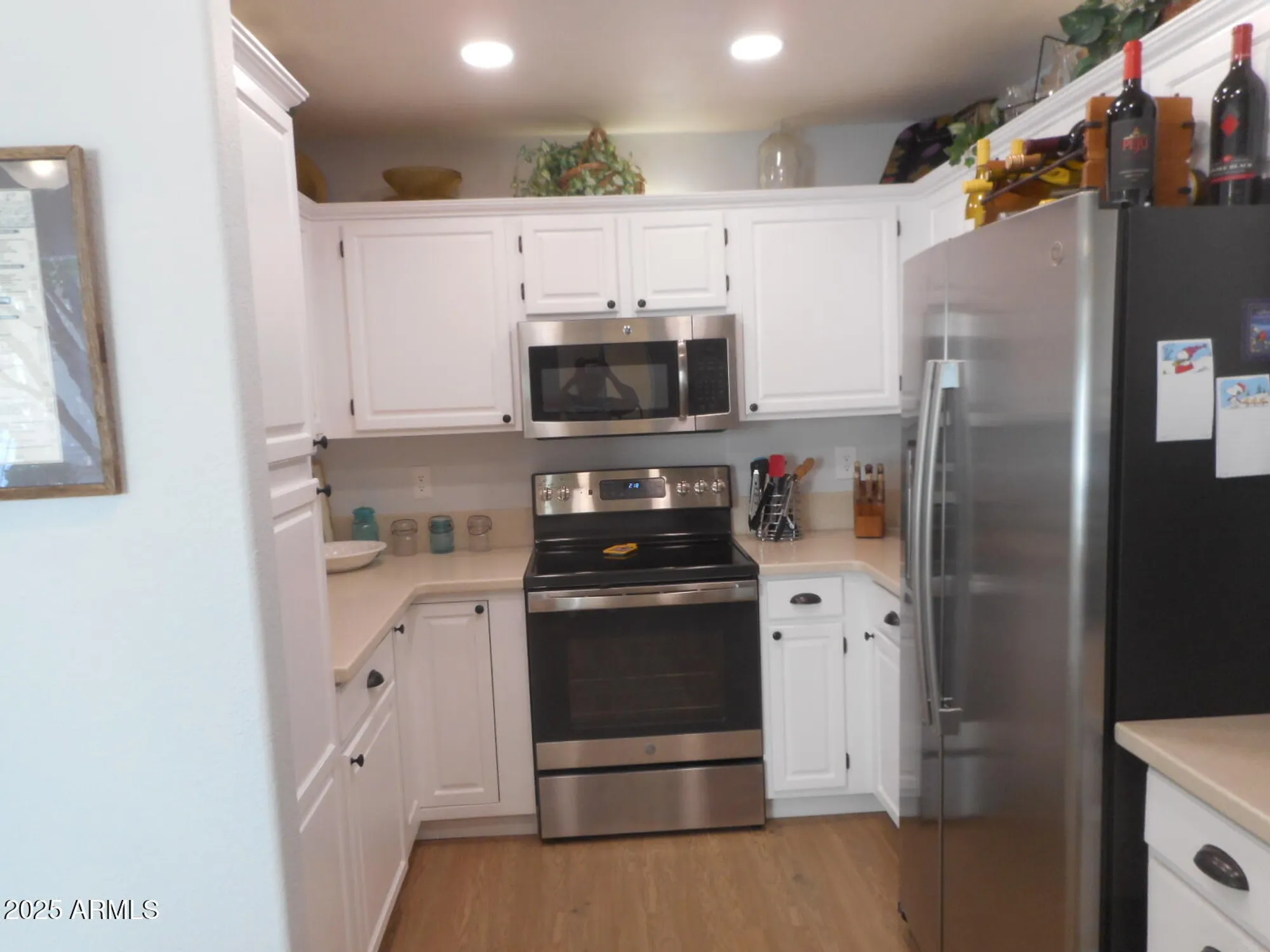 Property Slideshow image 6 of 15 | 19420 n westbrook pkwy unit 502, Peoria, AZ, 85382