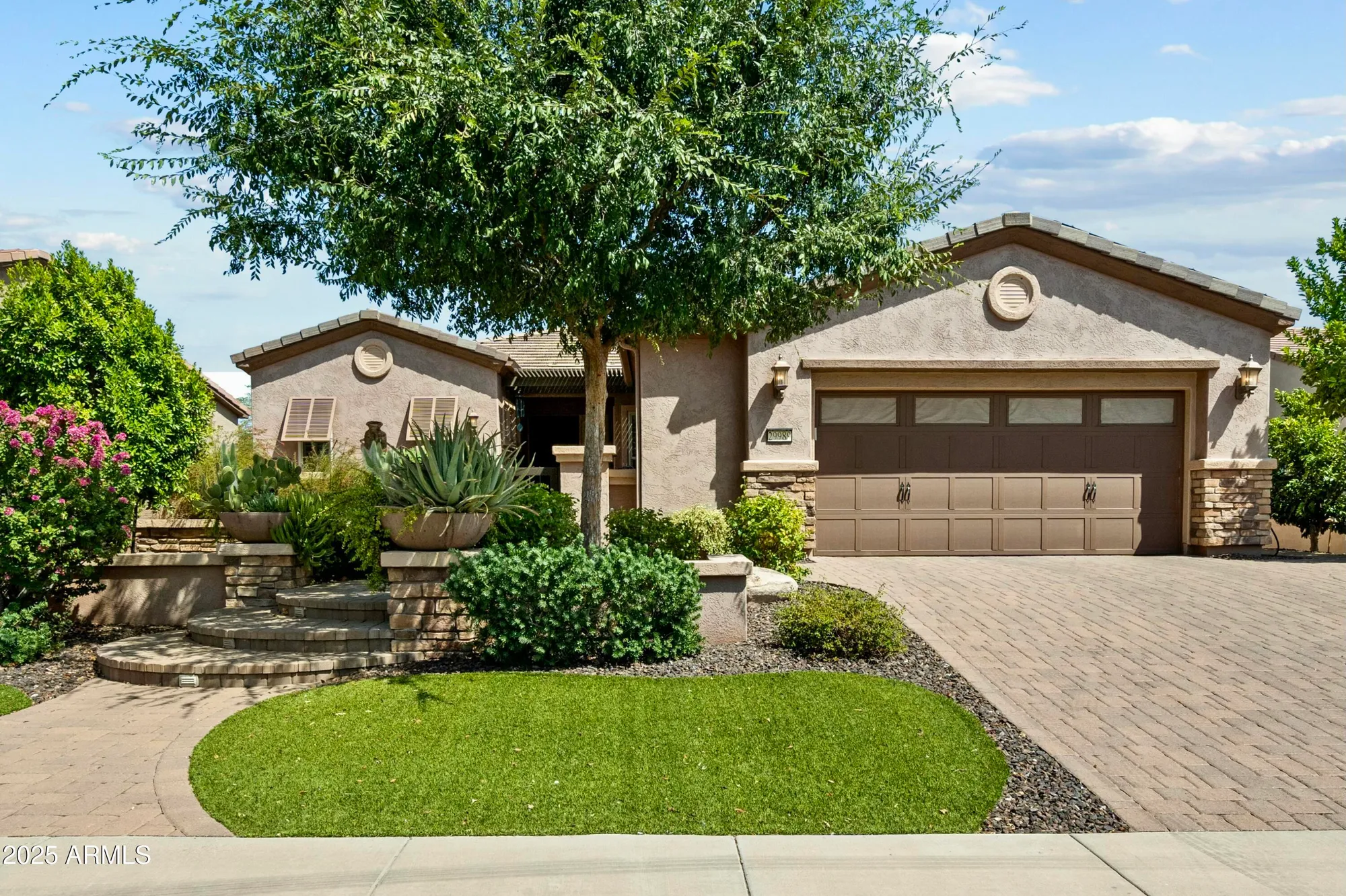 Property Slideshow image 16 of 28 | 29989 n whipsaw rd, Peoria, AZ, 85383