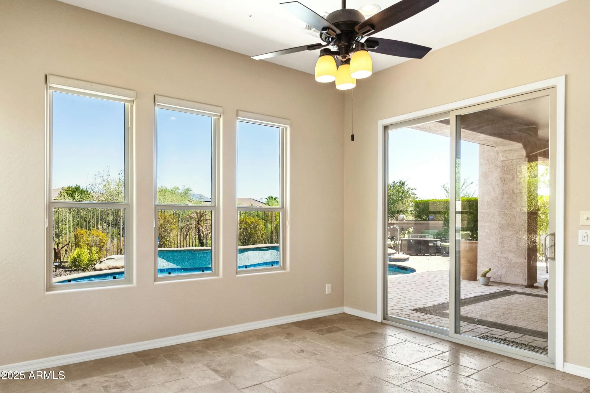 Property Slideshow image 6 of 28 | 29989 n whipsaw rd, Peoria, AZ, 85383