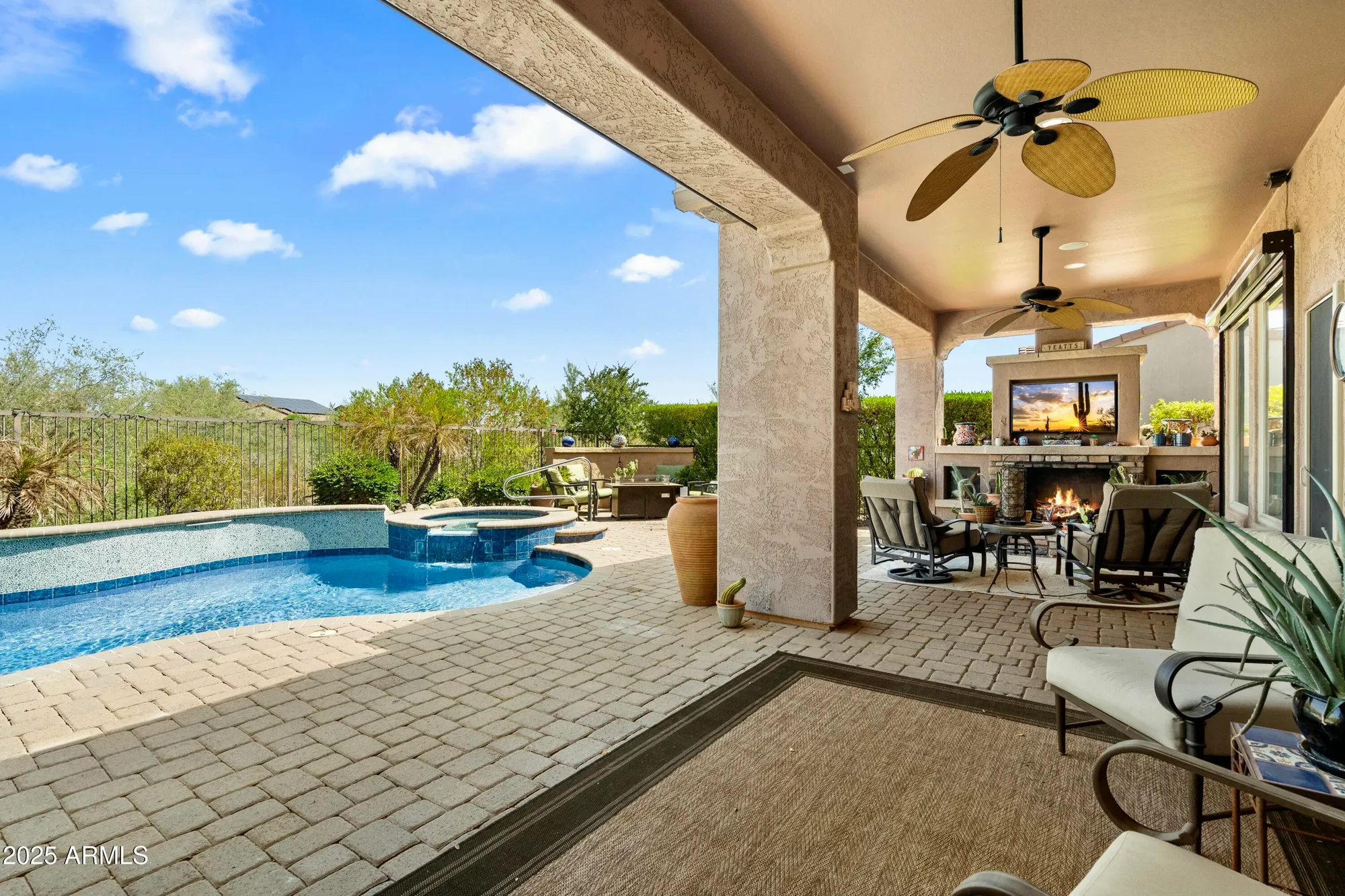 Property Slideshow image 10 of 28 | 29989 n whipsaw rd, Peoria, AZ, 85383