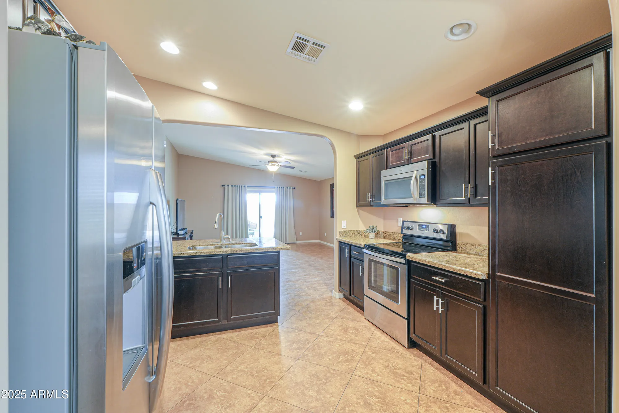 Property Slideshow image 11 of 50 | 1295 n lantana pl, Casa Grande, AZ, 85122