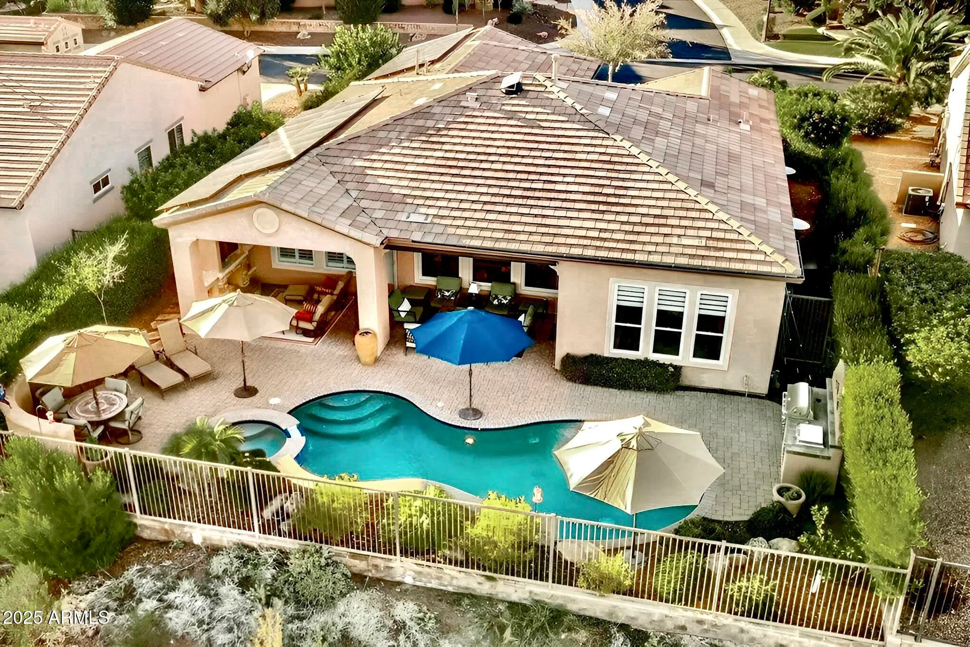 Property Slideshow image 14 of 28 | 29989 n whipsaw rd, Peoria, AZ, 85383