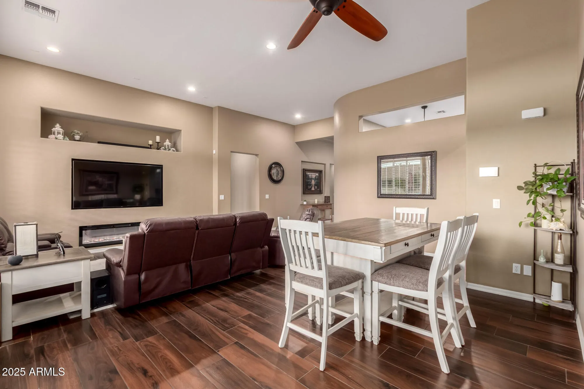 Property Slideshow image 27 of 58 | 20489 n wishing well ln, Maricopa, AZ, 85138