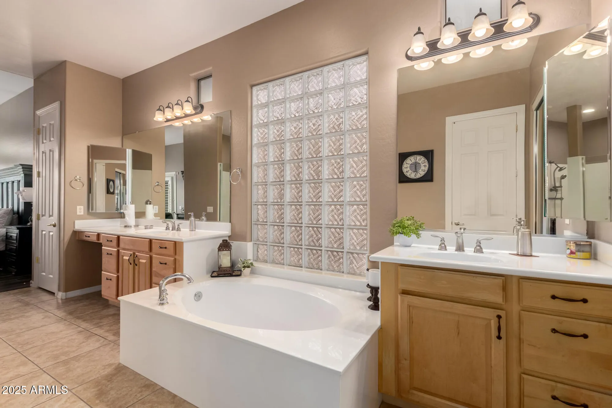 Property Slideshow image 11 of 58 | 20489 n wishing well ln, Maricopa, AZ, 85138