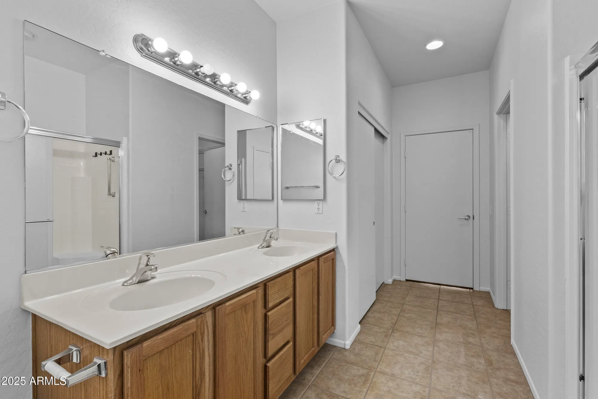 Property Slideshow image 12 of 49 | 20007 n organ pipe dr, Surprise, AZ, 85374