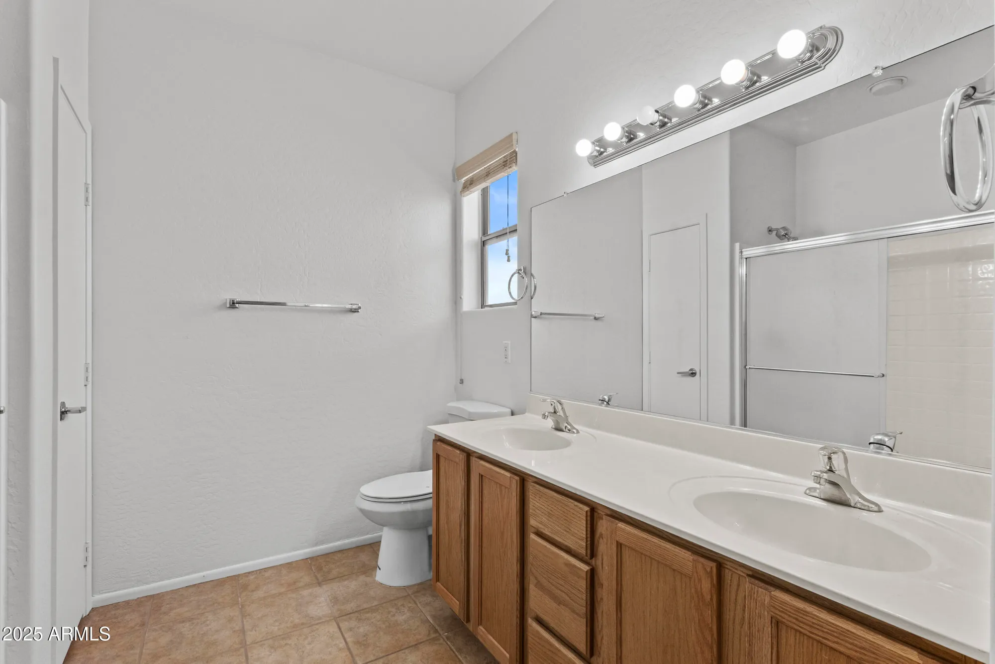 Property Slideshow image 11 of 49 | 20007 n organ pipe dr, Surprise, AZ, 85374