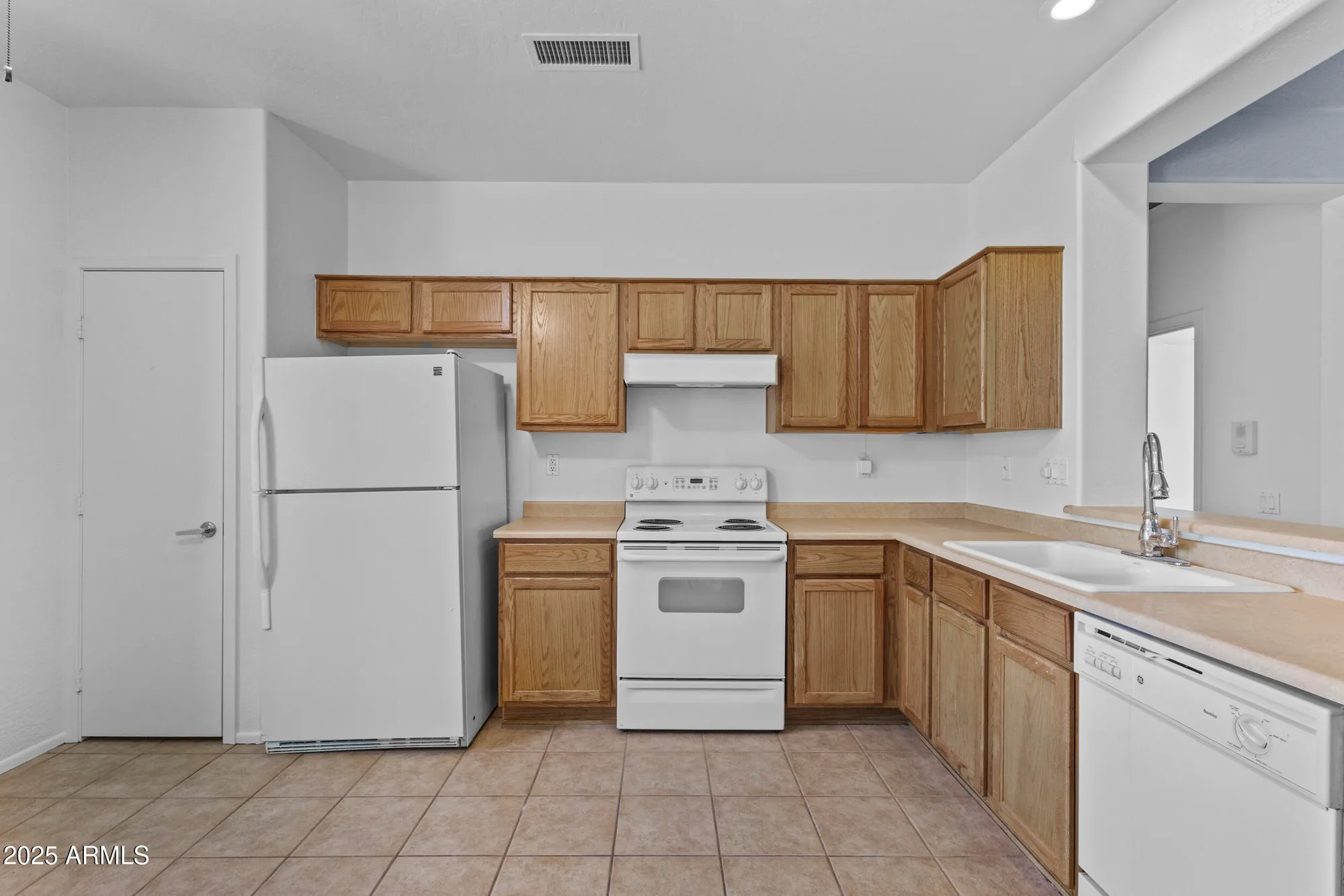 Property Slideshow image 15 of 49 | 20007 n organ pipe dr, Surprise, AZ, 85374