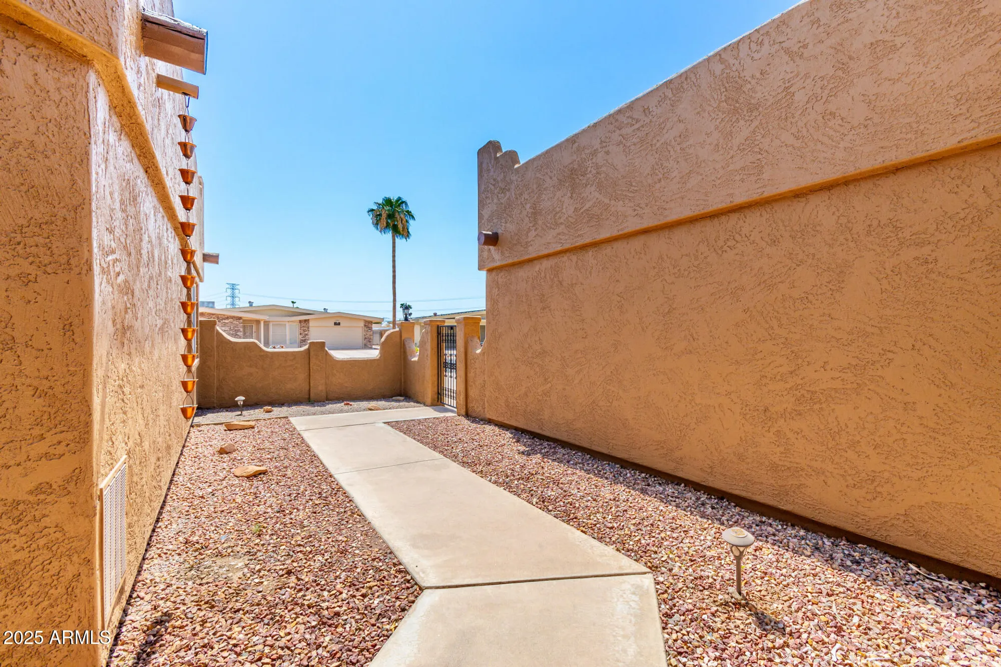 Property Slideshow image 56 of 56 | 11114 w palmeras dr, Sun City, AZ, 85373