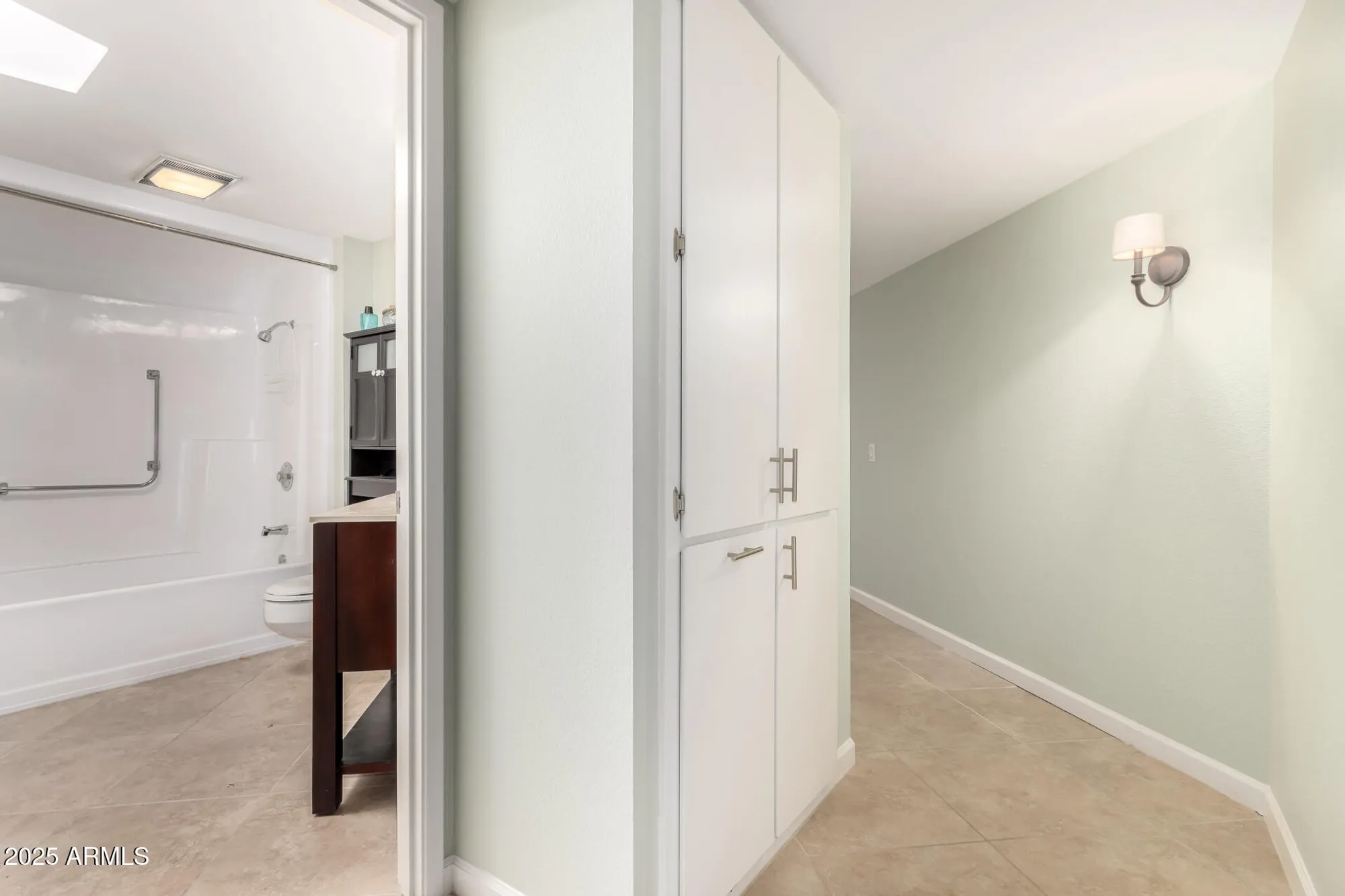 Property Slideshow image 37 of 56 | 11114 w palmeras dr, Sun City, AZ, 85373