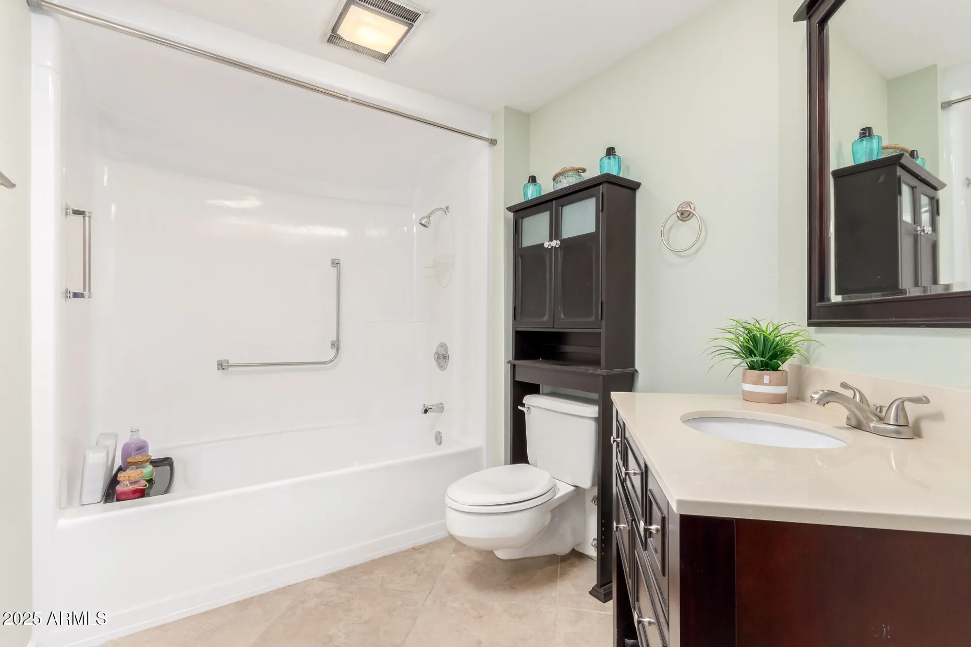 Property Slideshow image 36 of 56 | 11114 w palmeras dr, Sun City, AZ, 85373