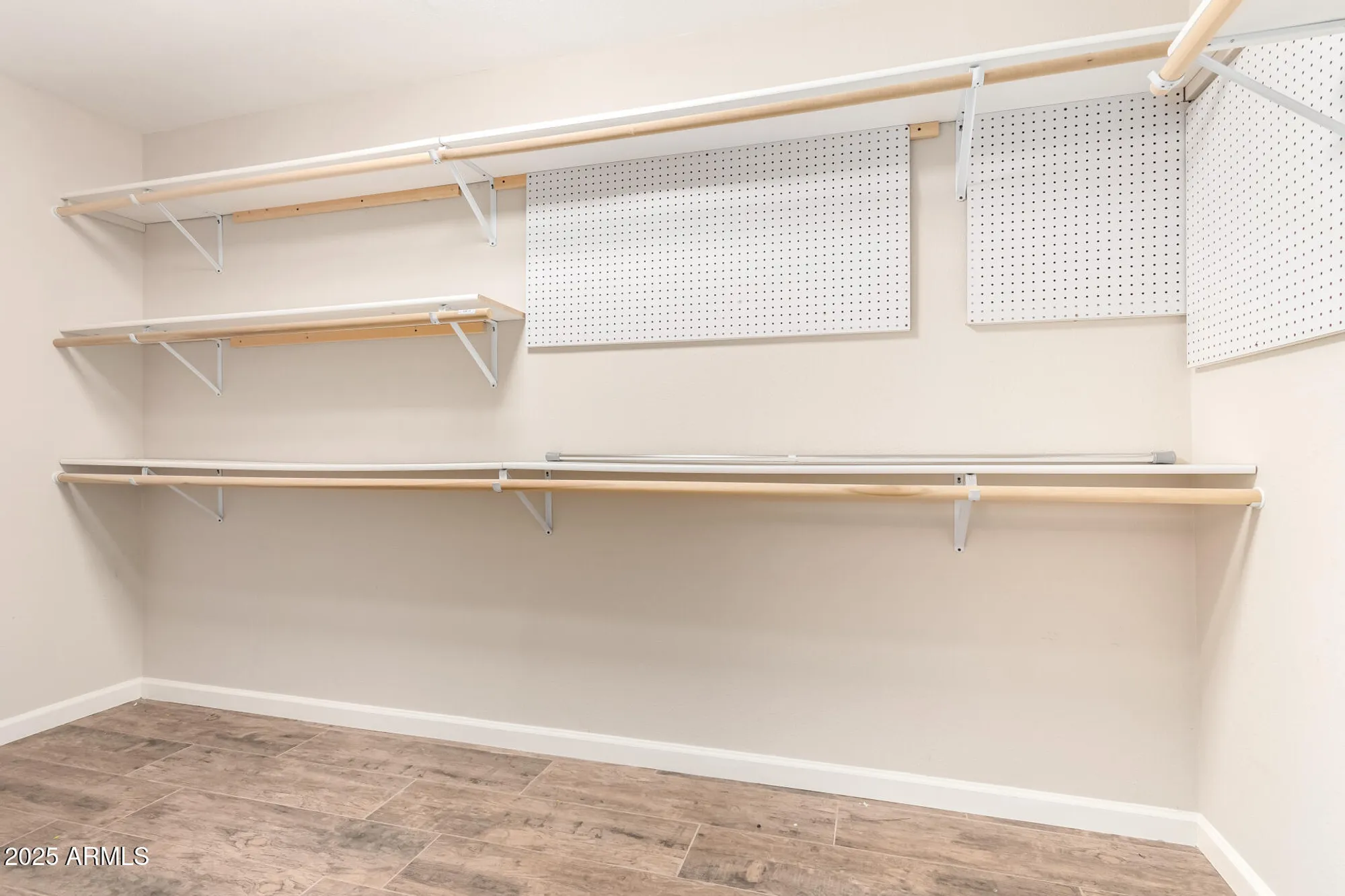 Property Slideshow image 35 of 56 | 11114 w palmeras dr, Sun City, AZ, 85373