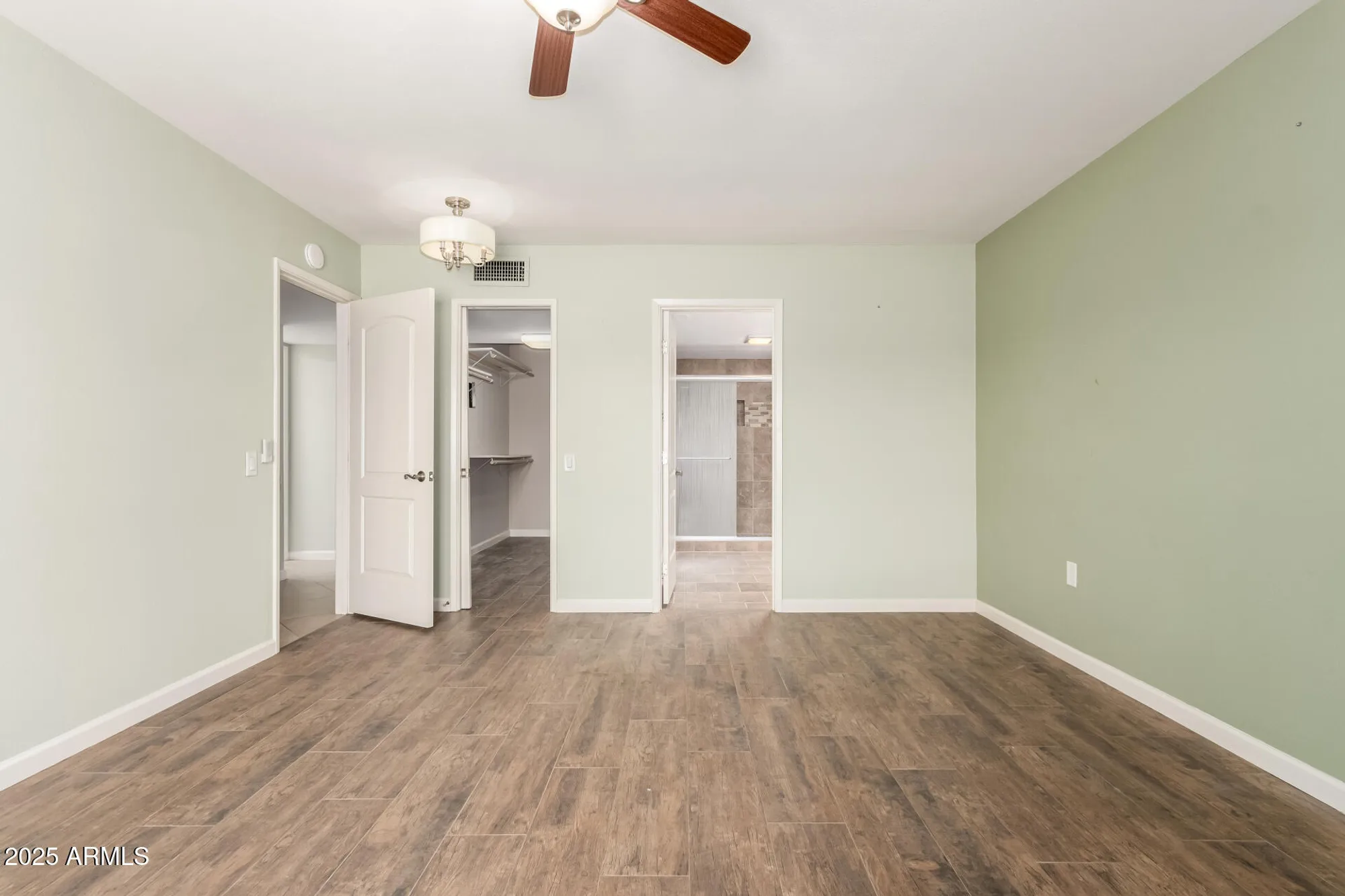 Property Slideshow image 29 of 56 | 11114 w palmeras dr, Sun City, AZ, 85373