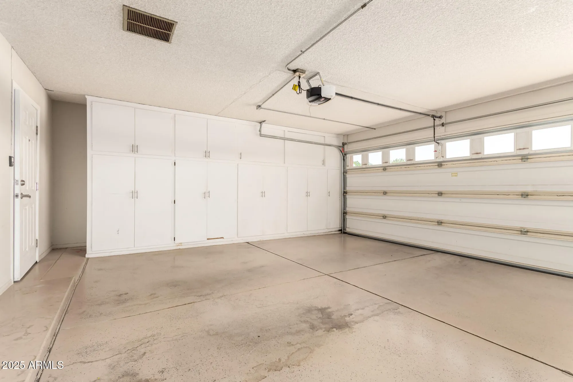 Property Slideshow image 45 of 56 | 11114 w palmeras dr, Sun City, AZ, 85373