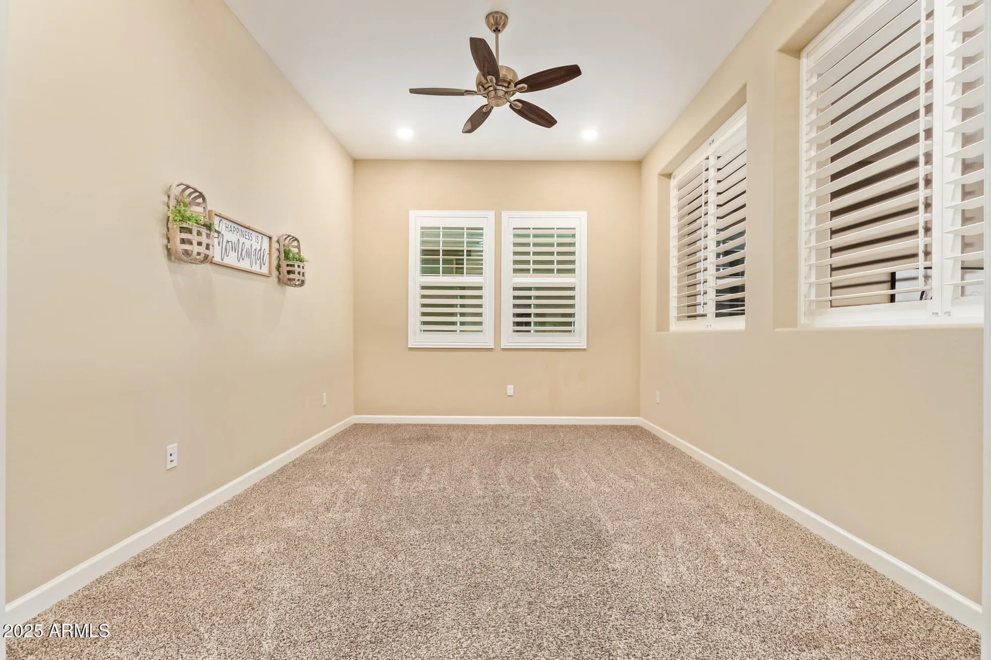 Property Slideshow image 29 of 122 | 20584 w hillcrest blvd, Buckeye, AZ, 85396
