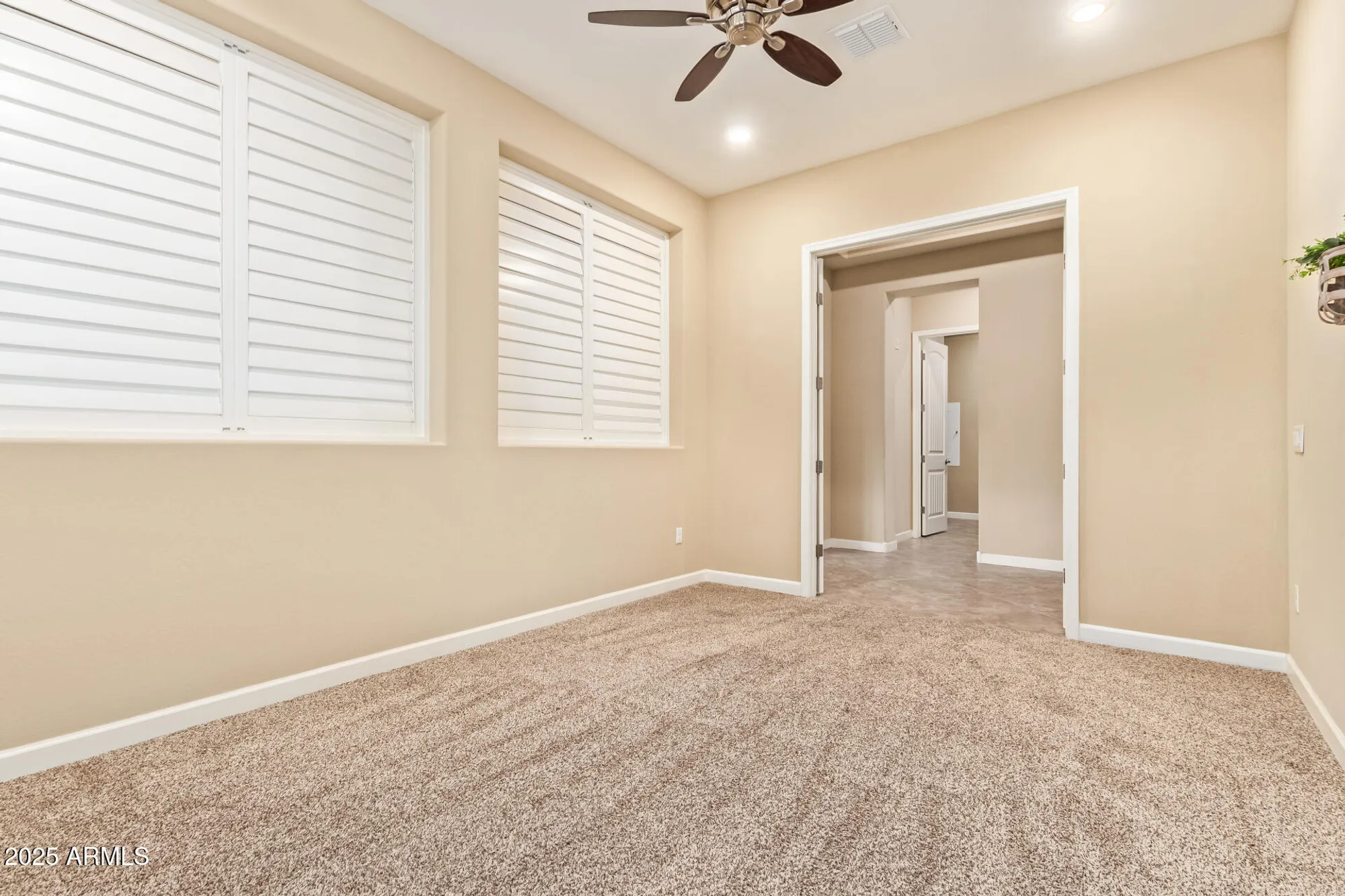 Property Slideshow image 31 of 122 | 20584 w hillcrest blvd, Buckeye, AZ, 85396