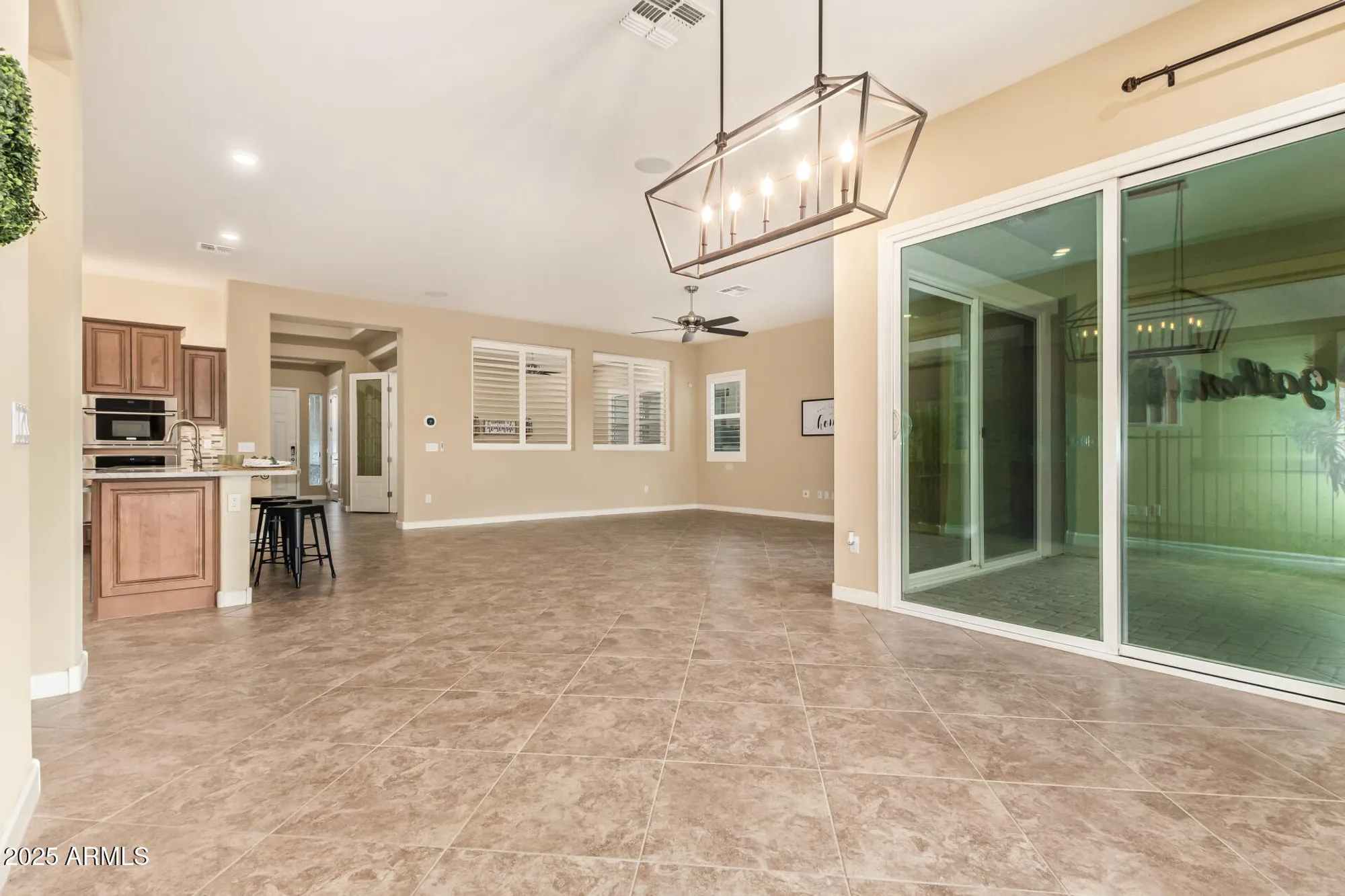 Property Slideshow image 14 of 122 | 20584 w hillcrest blvd, Buckeye, AZ, 85396