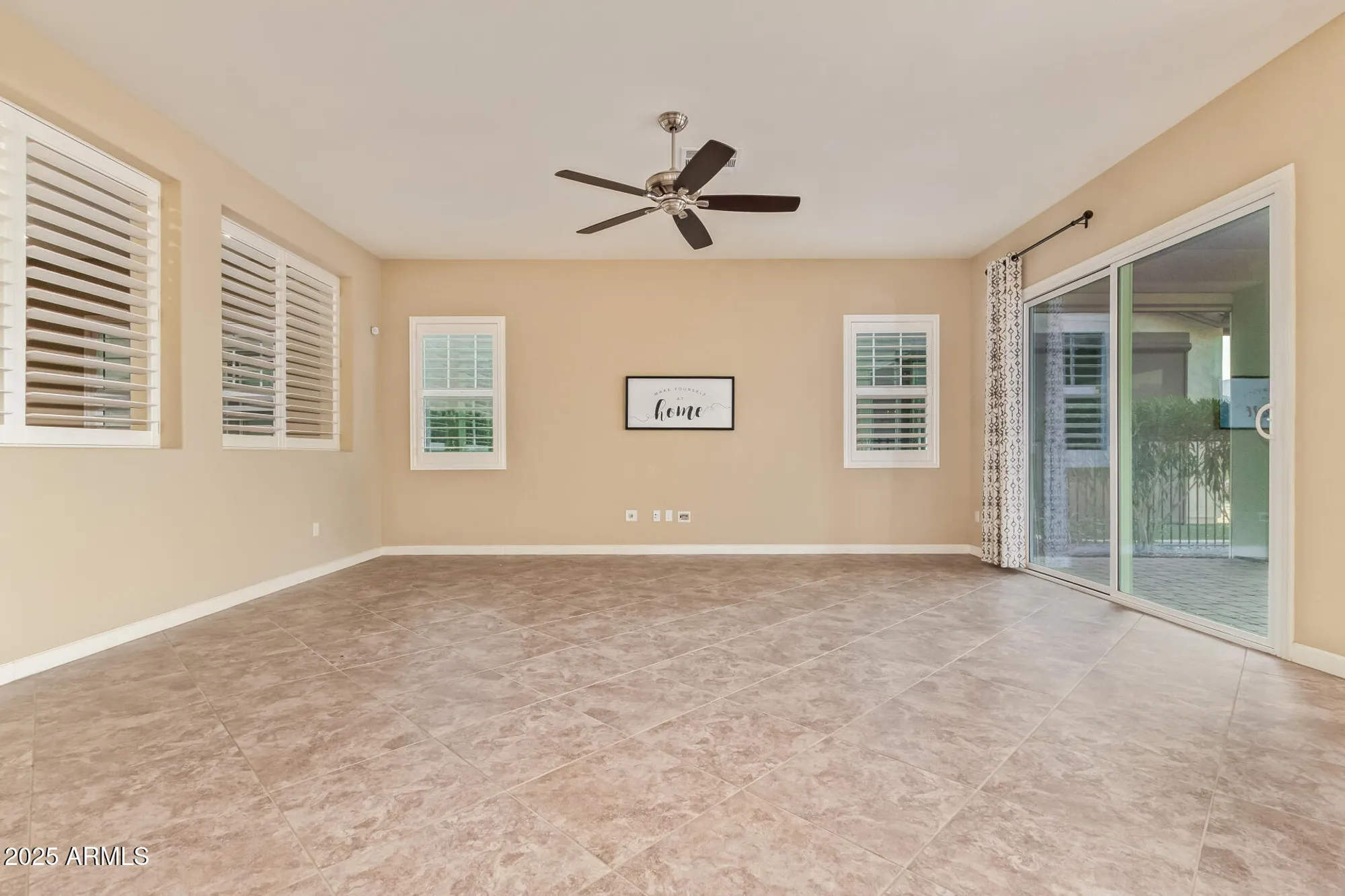 Property Slideshow image 16 of 122 | 20584 w hillcrest blvd, Buckeye, AZ, 85396